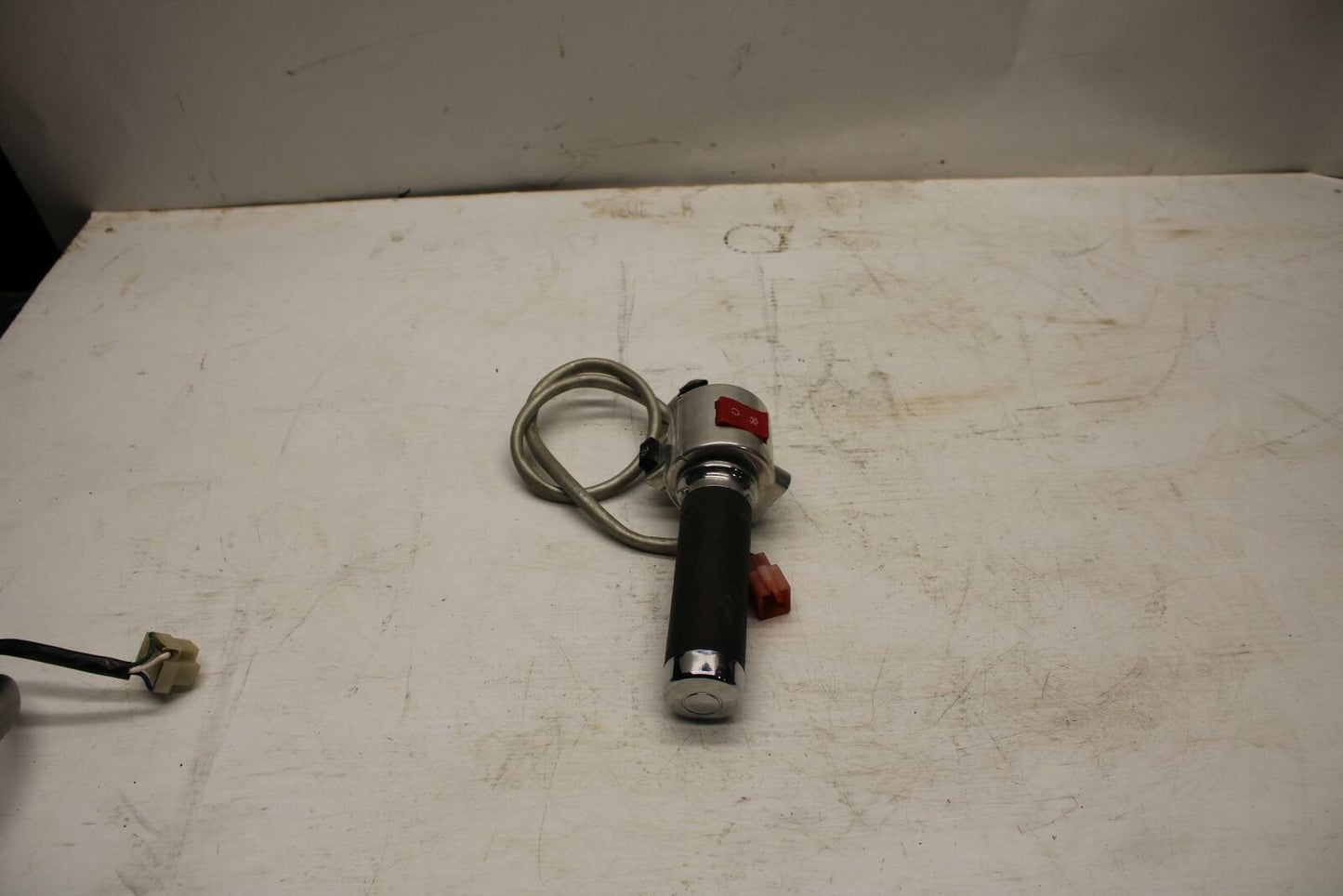 05-07 HONDA VTX1800F2 RIGHT CLIP ON HANDLE KILL OFF START SWITCH SWITCHES BB351