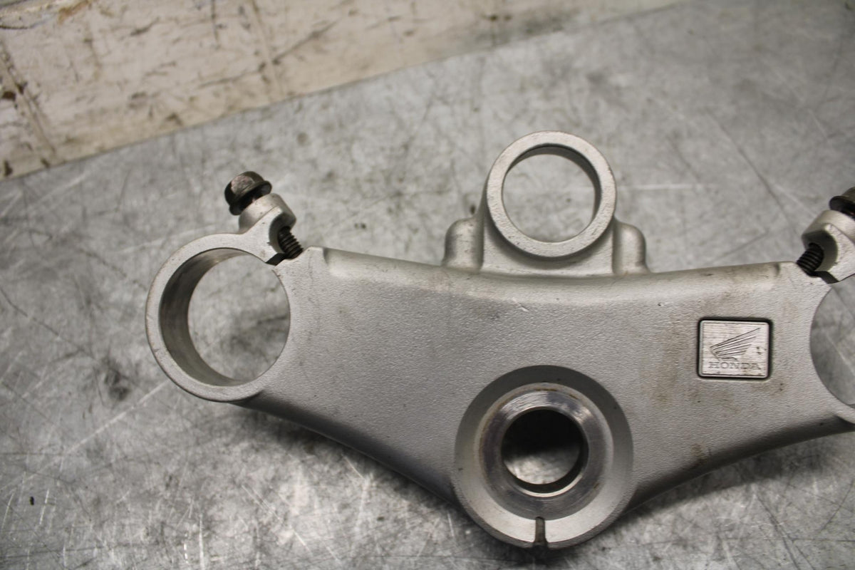 1999 Honda Super Hawk 1000 VTR1000F FORKS UPPER TRIPLE TREE CLAMP BB51