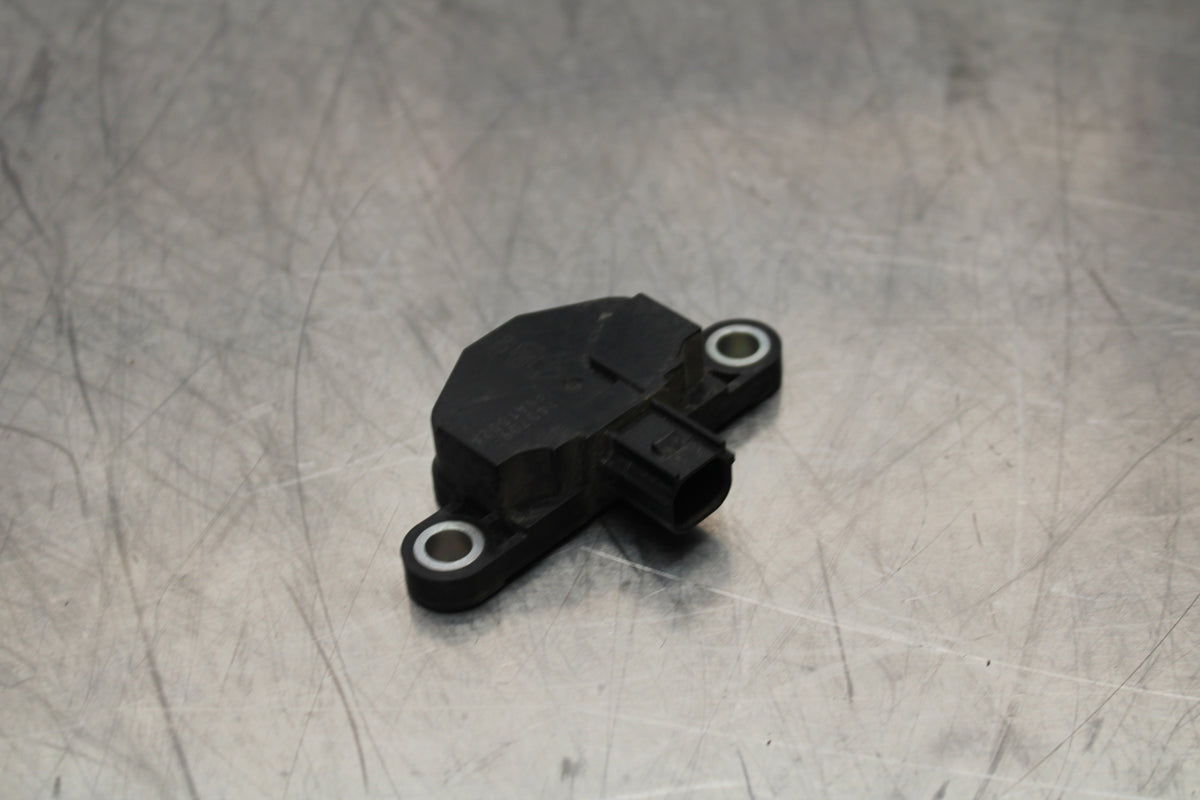 15-16 HONDA CB300F TIP OVER BANK ANGLE CRASH SENSOR SWITCH  BB150