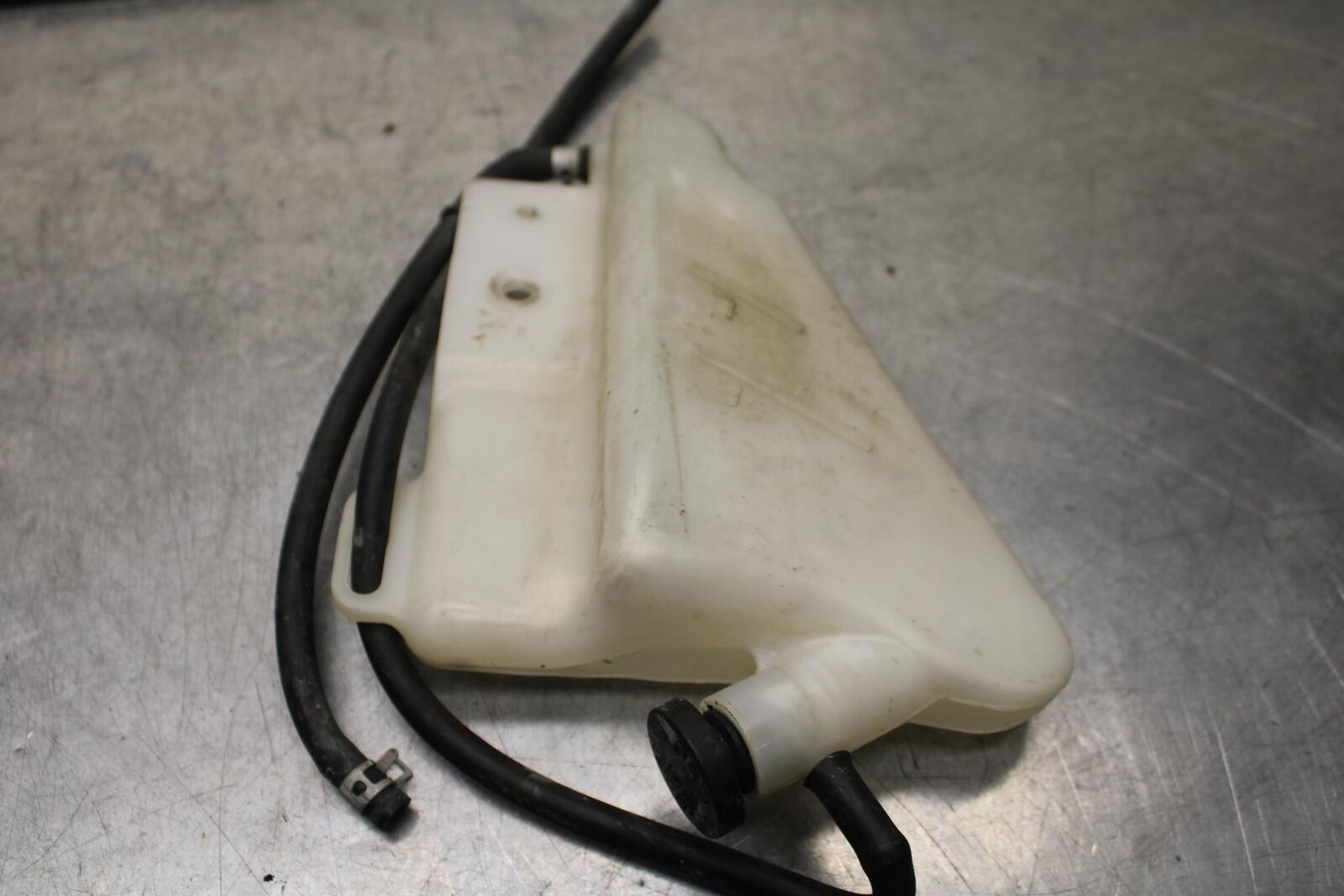 2011 Suzuki GSXR1000 COOLANT WATER TANK RESERVOIR BOTTLE 17910-47H00 BB96