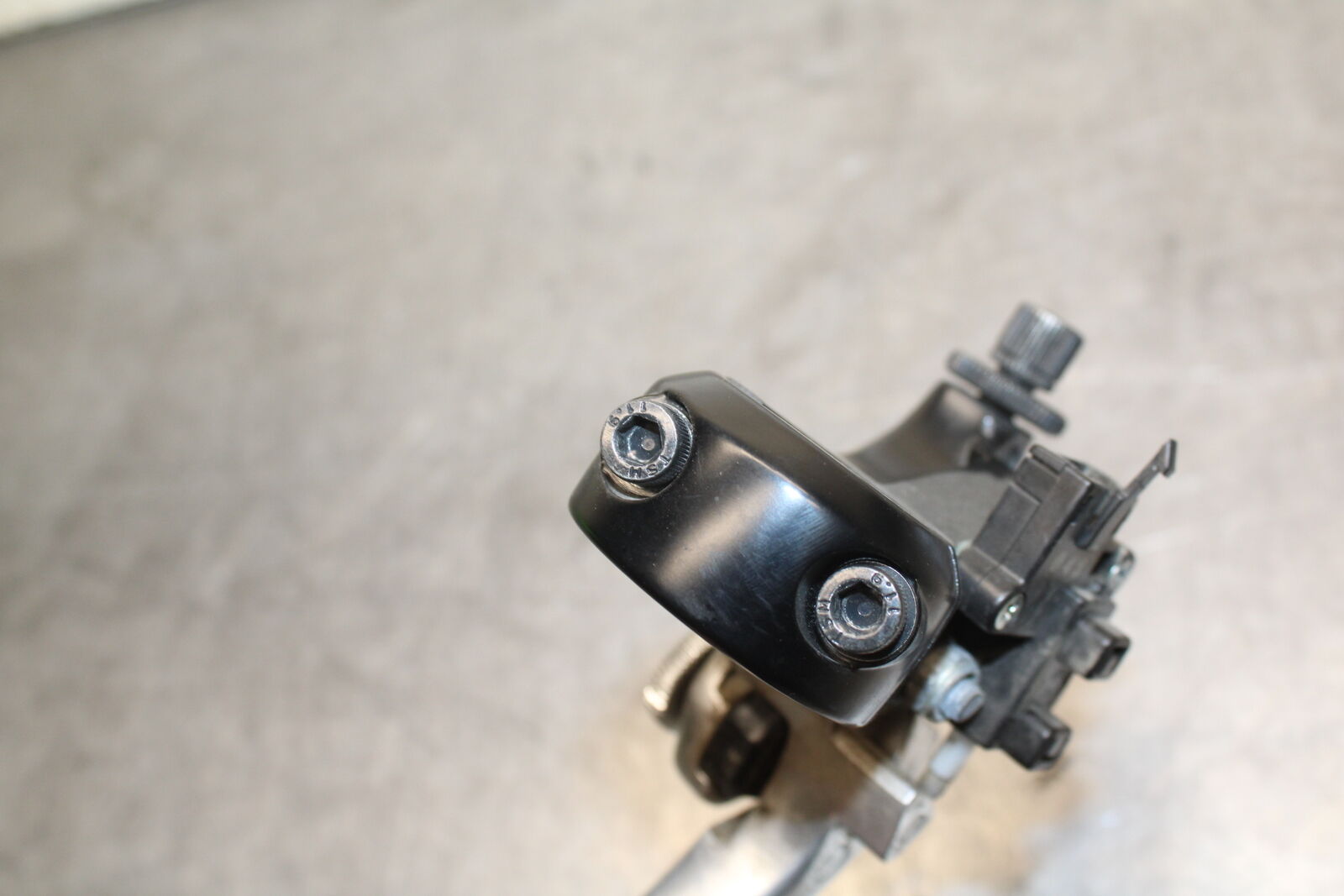 18-24 KAWASAKI NINJA 650 CLUTCH PERCH MOUNT WITH LEVER  BB725