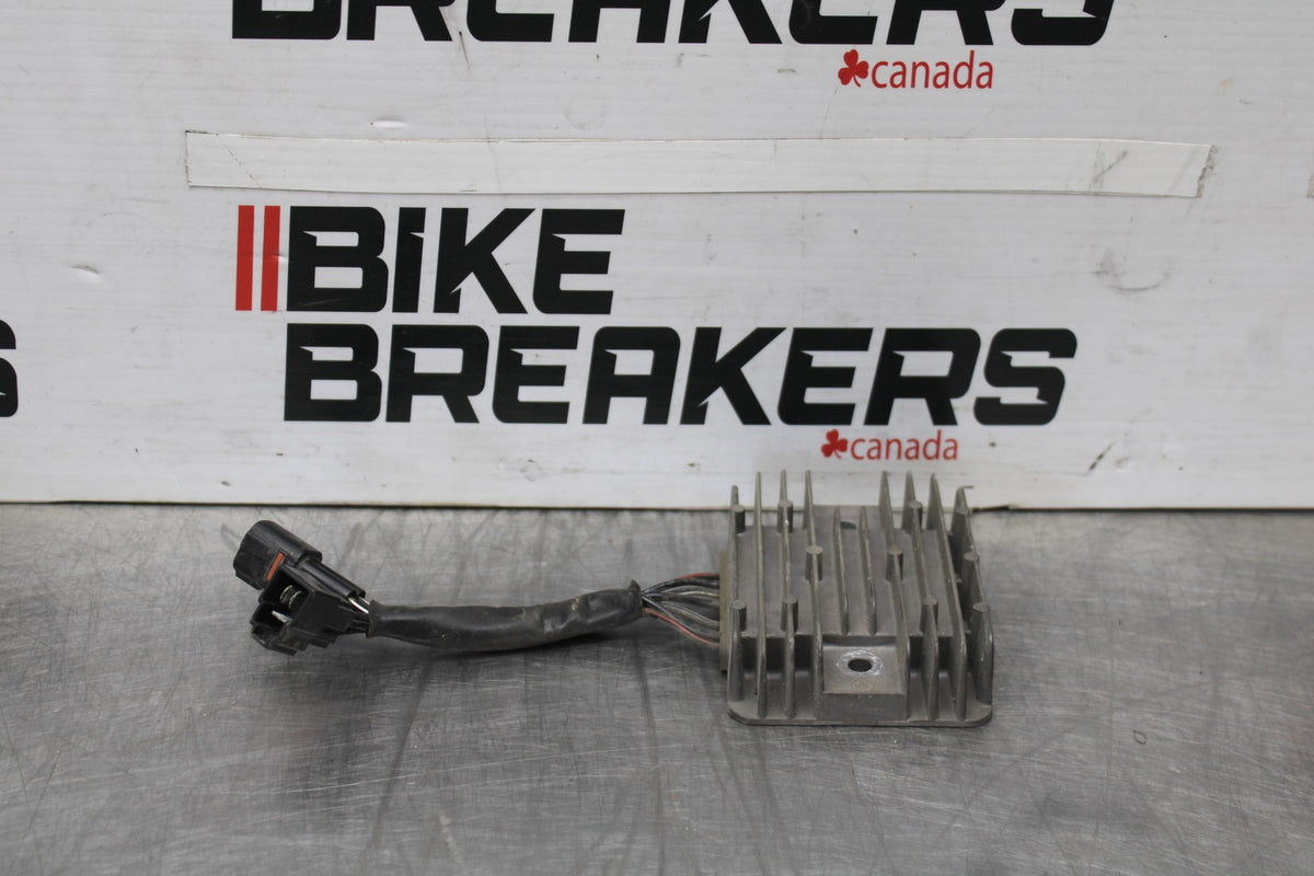05-09 SUZUKI BOULEVARD C90 RECTIFIER VOLTAGE REGULATOR BB918