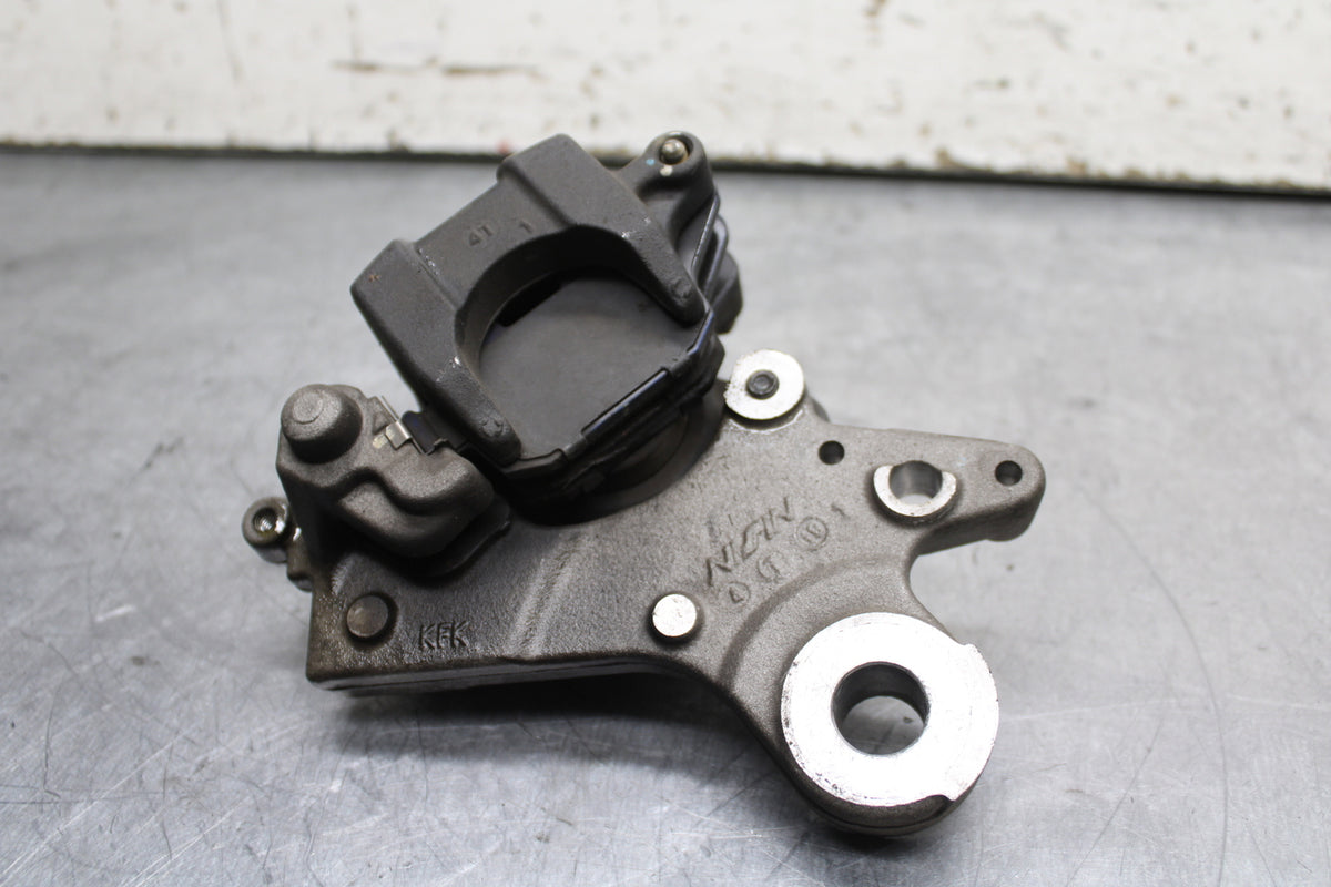 15-16 HONDA CB300F REAR BACK BRAKE CALIPER W MOUNT BRACKET BB740