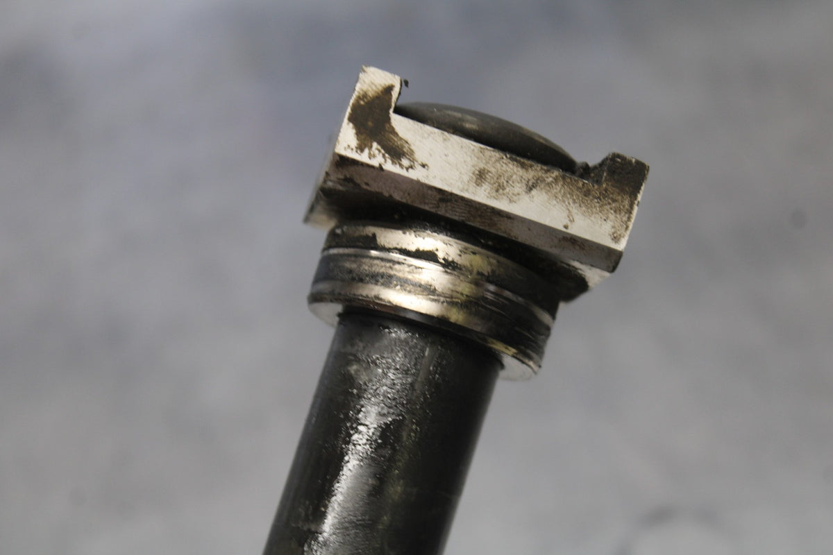 03-04 YAMAHA YZF R6 REAR AXLE BACK WHEEL RIM PIVOT BOLT AXEL BB890