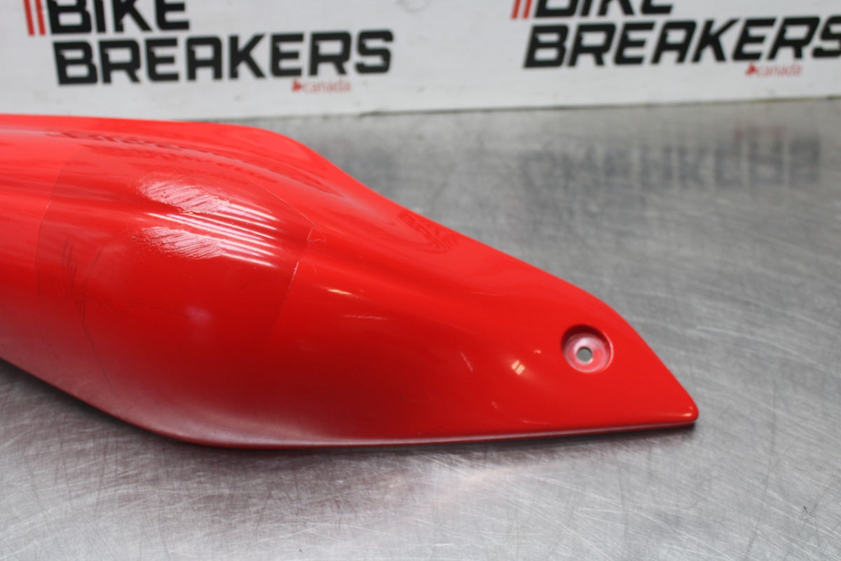 05 DUCATI SUPERSPORT 800 RIGHT REAR BACK TAIL FAIRING COWL SHROUD BB913