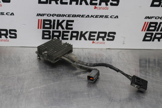 07-08 KAWASAKI NINJA ZX6R RECTIFIER VOLTAGE REGULATOR BB199