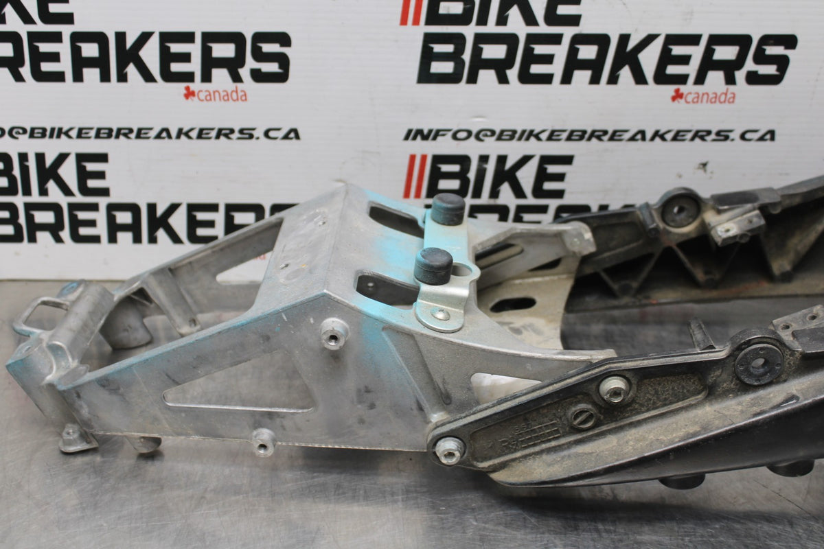 06-07 SUZUKI GSXR600 REAR SUBFRAME BACK SUB FRAME BB836