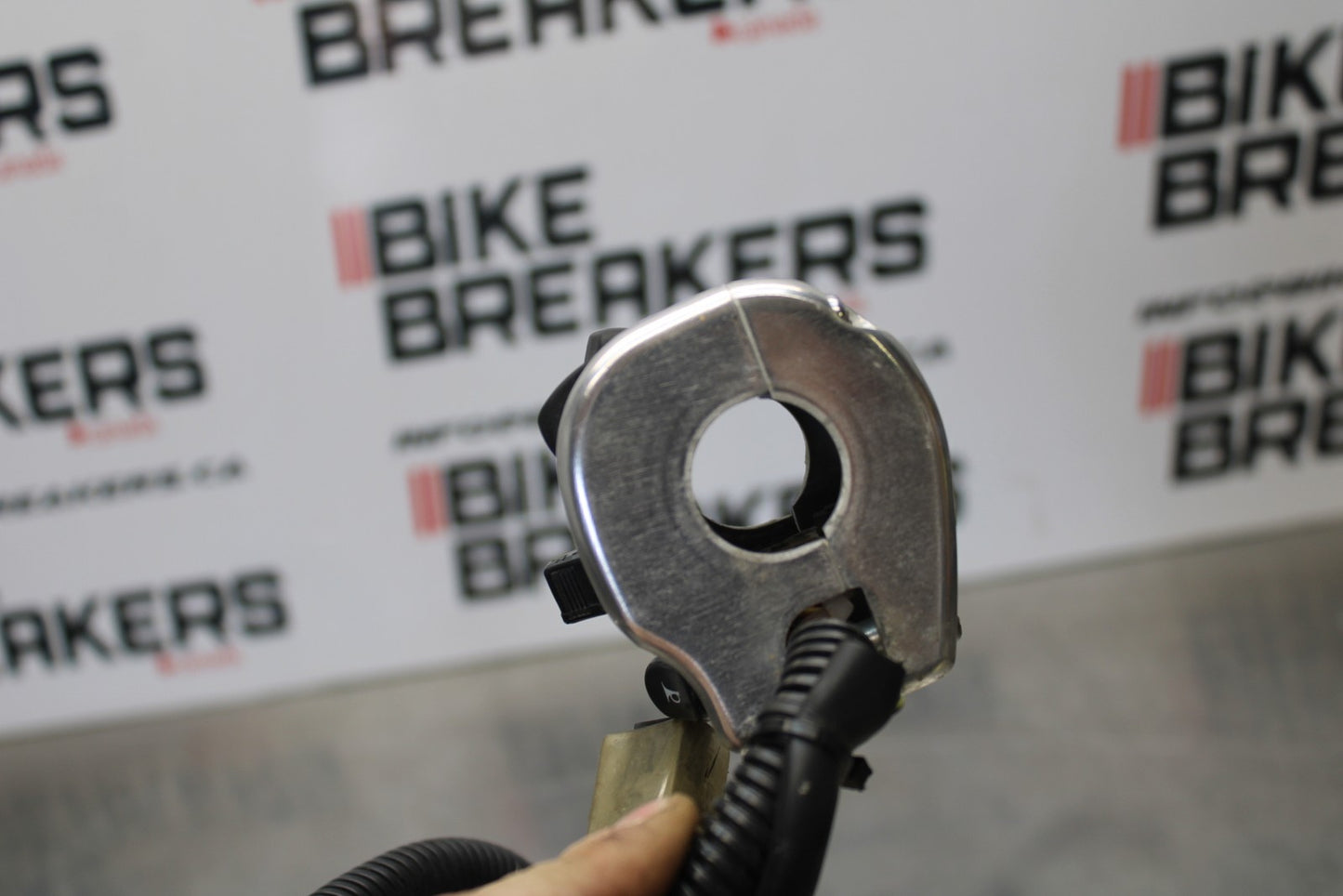 03-08 KAWASAKI VULCAN 1600 LEFT CLIP ON HANDLE HORN SIGNALS SWITCH BB196