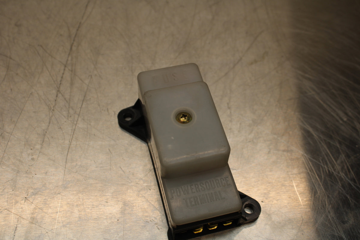 86 SUZUKI GS750ES RELAY ASSEMBLY FUSE BOX BB140