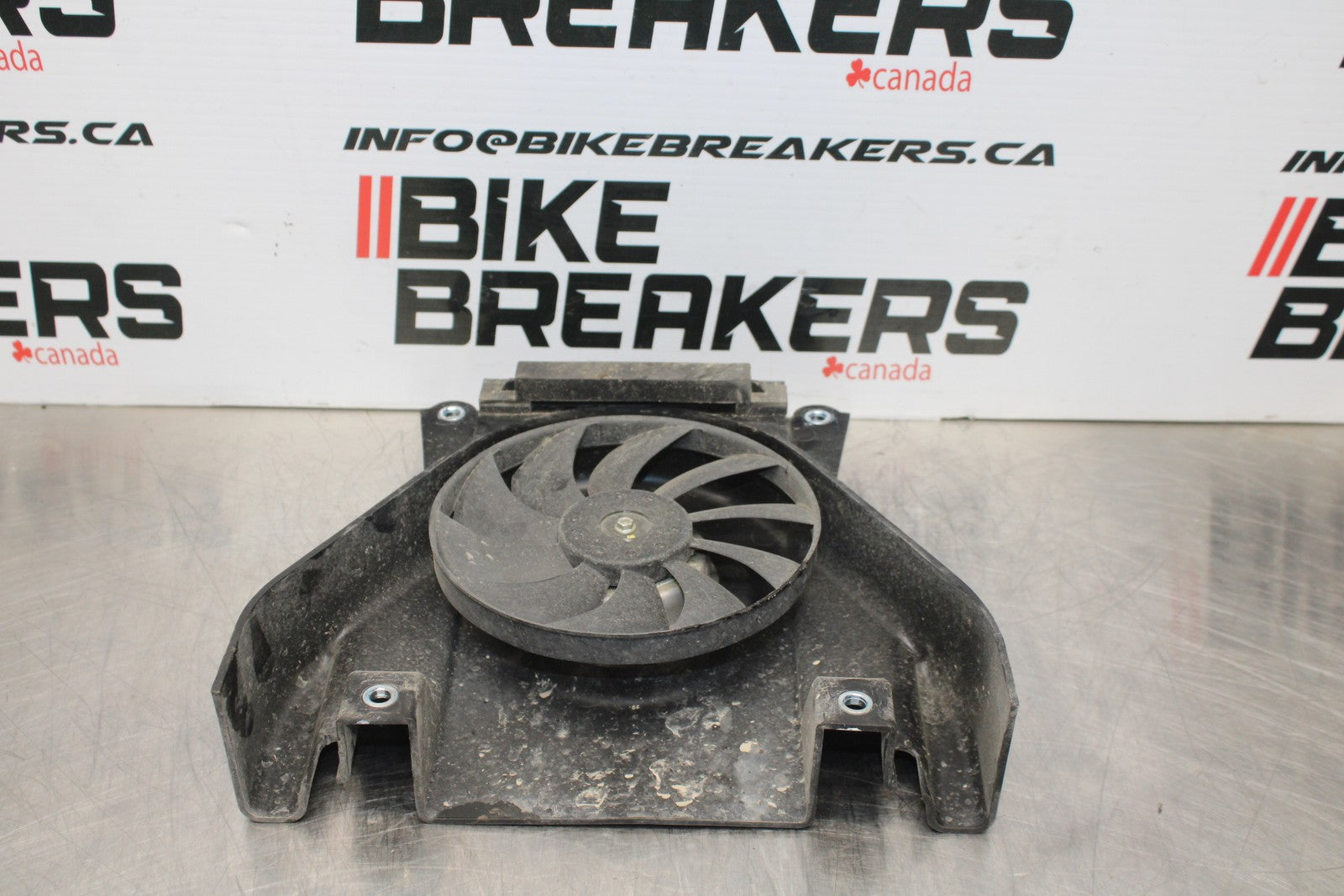 13-17 KAWASAKI NINJA 300 EX300 ABS ENGINE RADIATOR COOLING FAN BB187