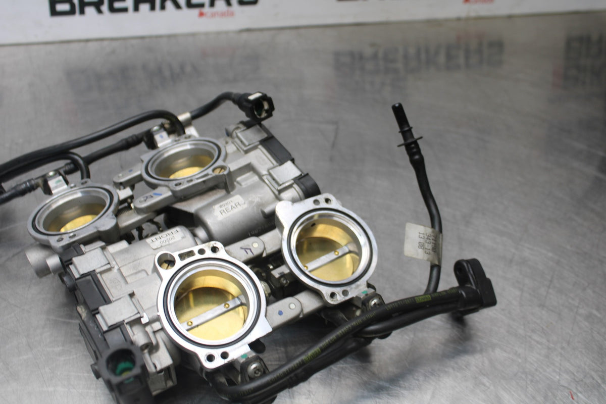 15 APRILIA RSV4 FACTORY APRC ABS MAIN FUEL INJECTORS / THROTTLE BODIES BB901