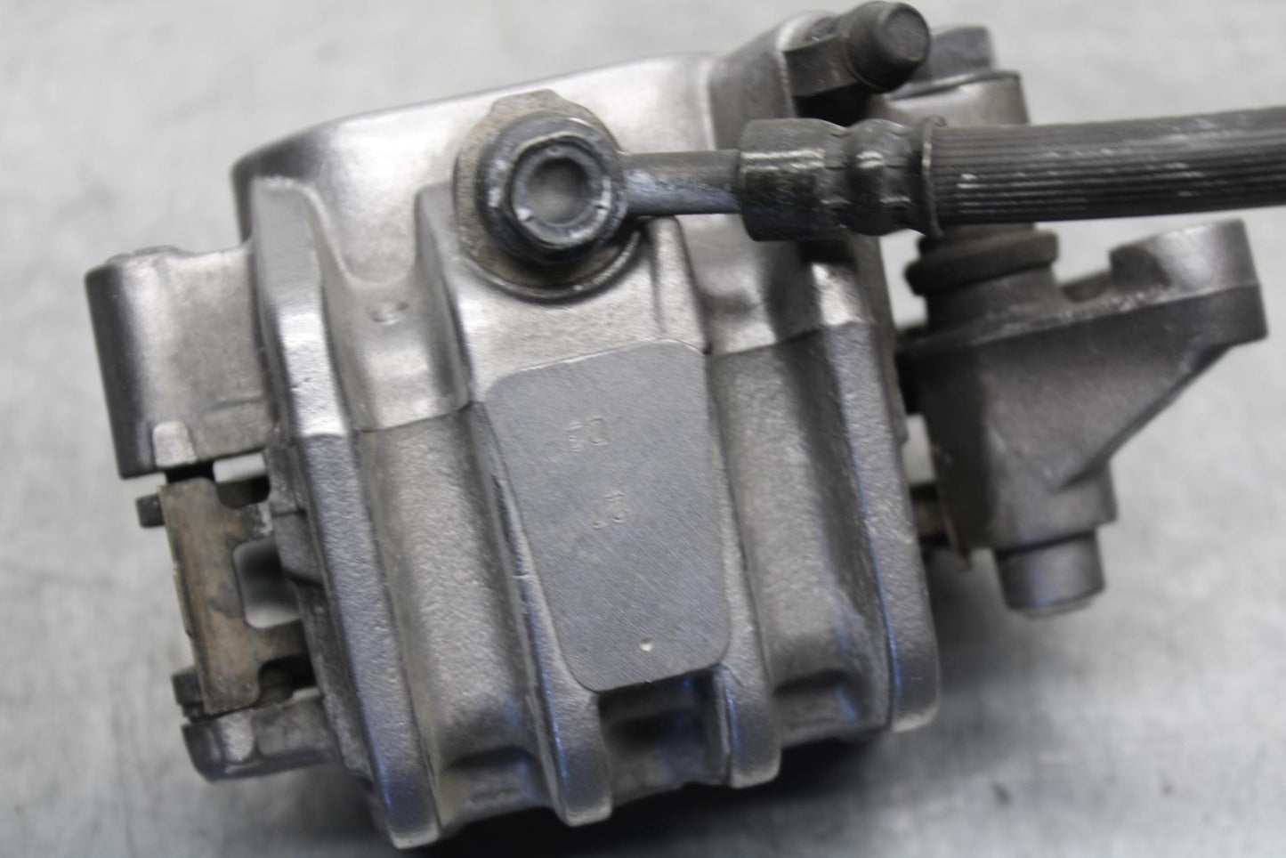 01-02 HONDA SHADOW SPIRIT 750  FRONT BRAKE CALIPER BB632