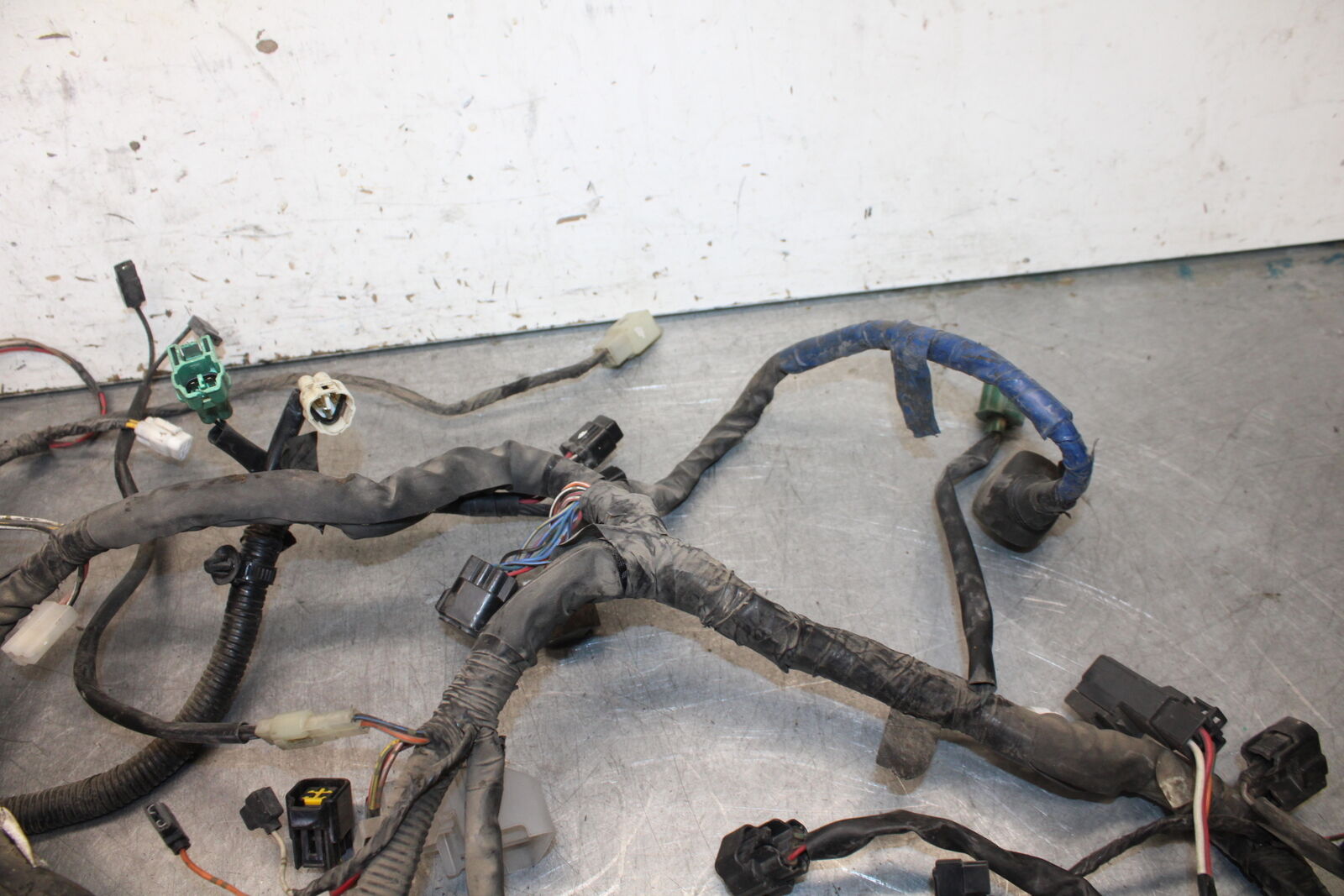 05-09 SUZUKI BOULEVARD C90 MAIN ENGINE WIRING HARNESS MOTOR WIRE LOOM BB692