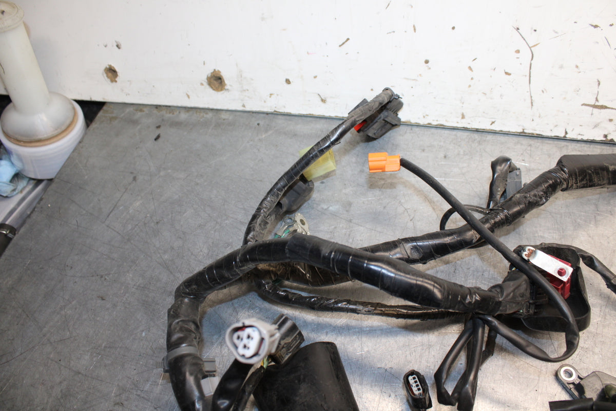 15-16 HONDA CB300F MAIN ENGINE WIRING HARNESS MOTOR WIRE LOOM BB740