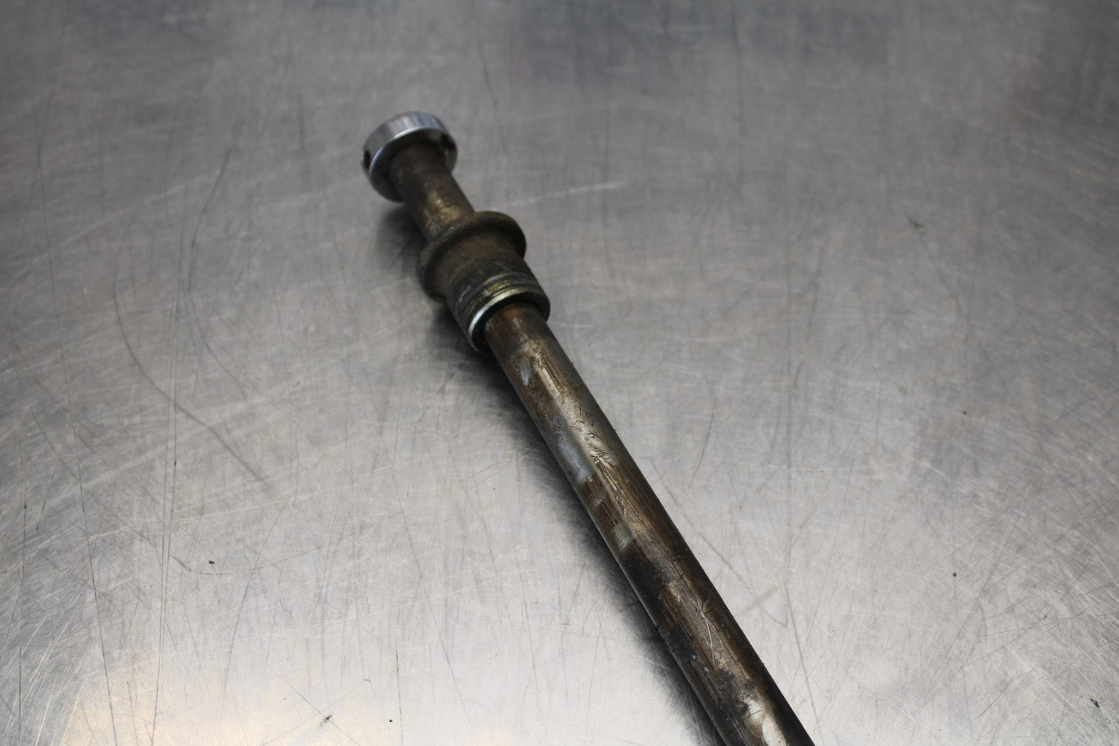 78-79 HONDA GOLDWING 1000 REAR AXLE BACK WHEEL RIM PIVOT BOLT AXEL BB171