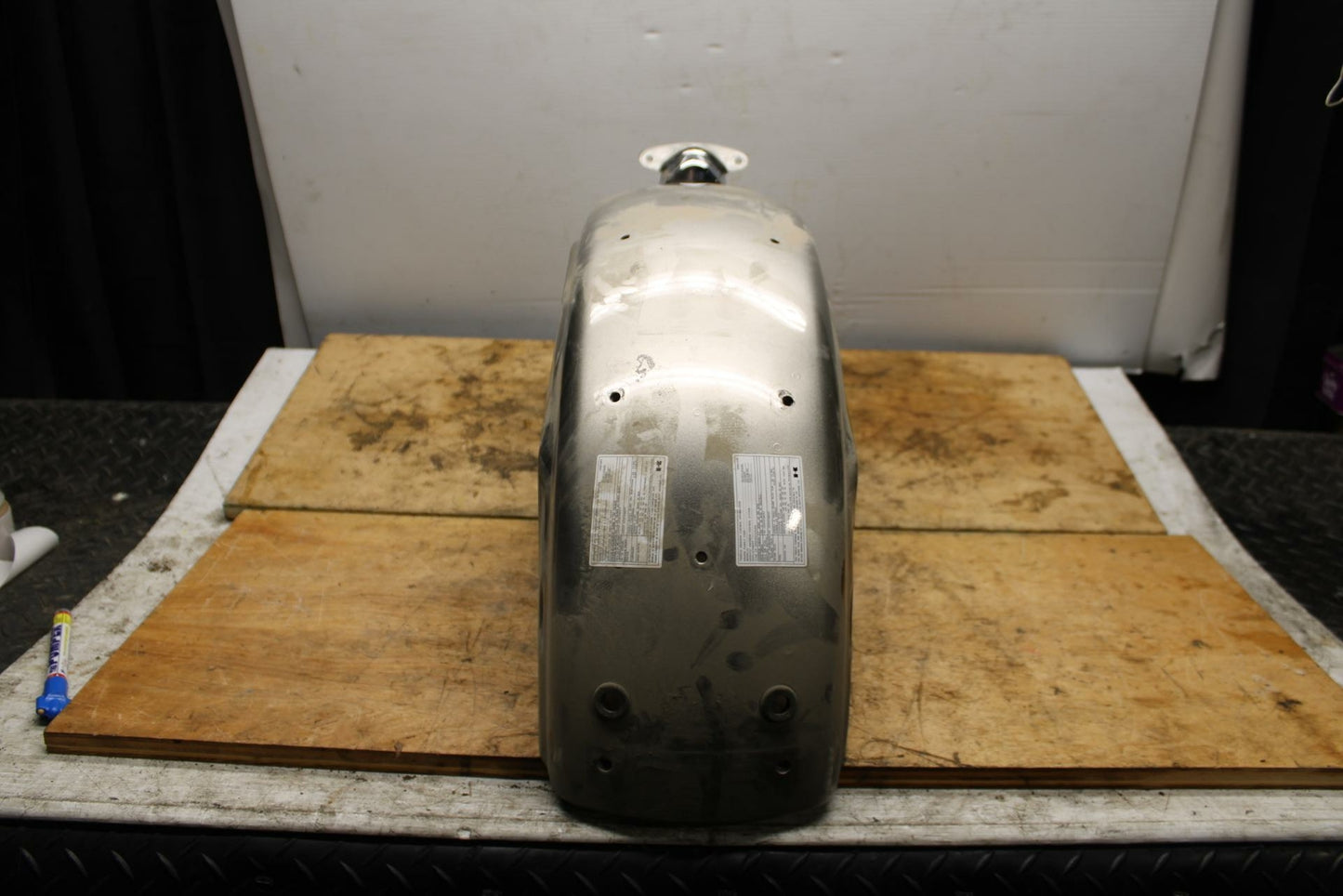 05-08 KAWASAKI VULCAN 1500 VN1500N CLASSIC REAR BACK WHEEL MUD GUARD BB343