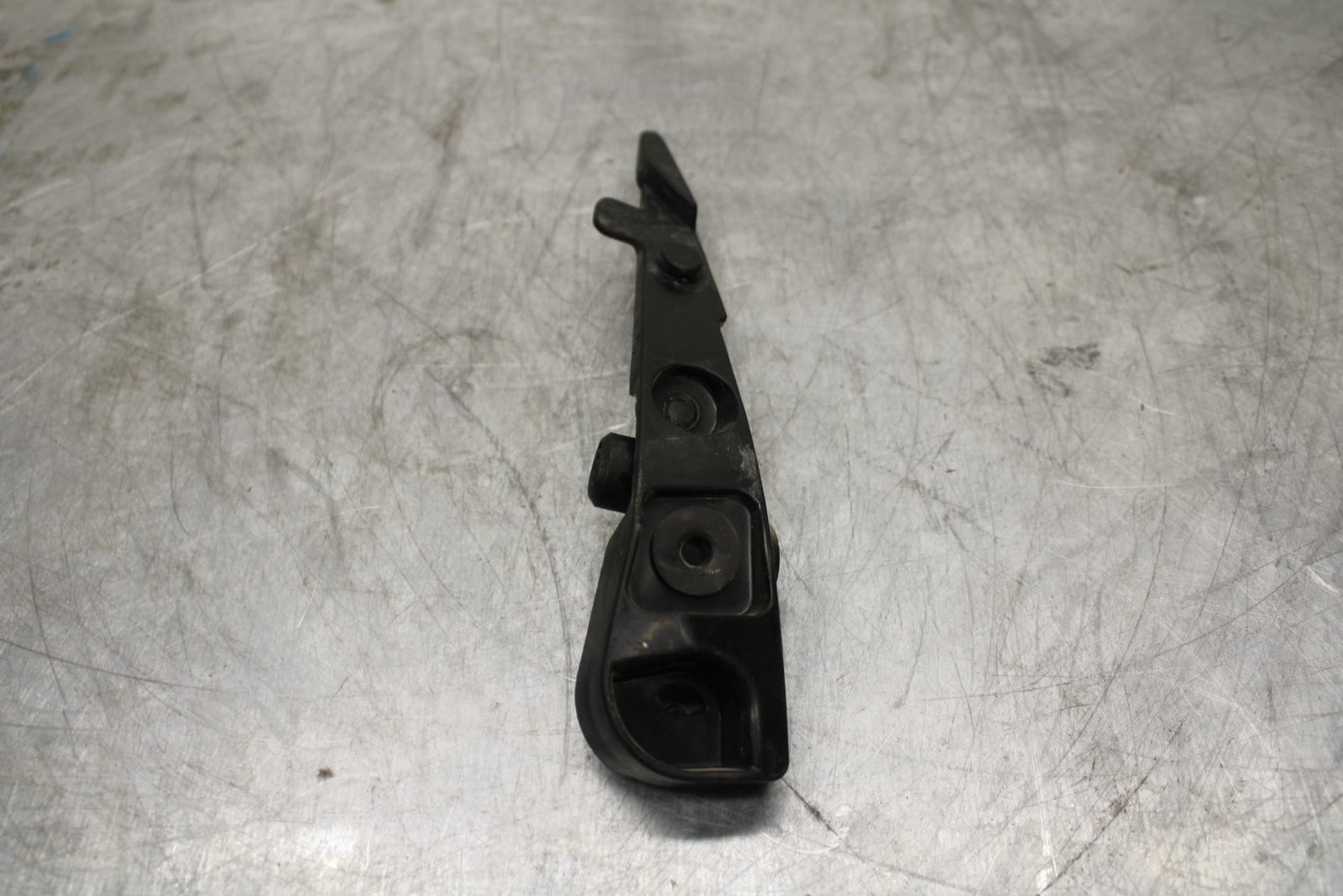 19-20 KAWASAKI NINJA ZX6R LEFT UPPER FAIRING MIRROR GAUGES STAY BRACKET