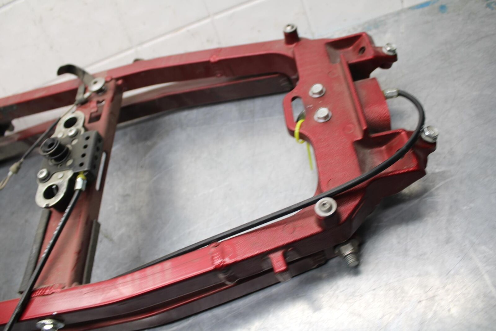 08-09 KAWASAKI NINJA ZX14R REAR SUBFRAME BACK SUB FRAME BB73