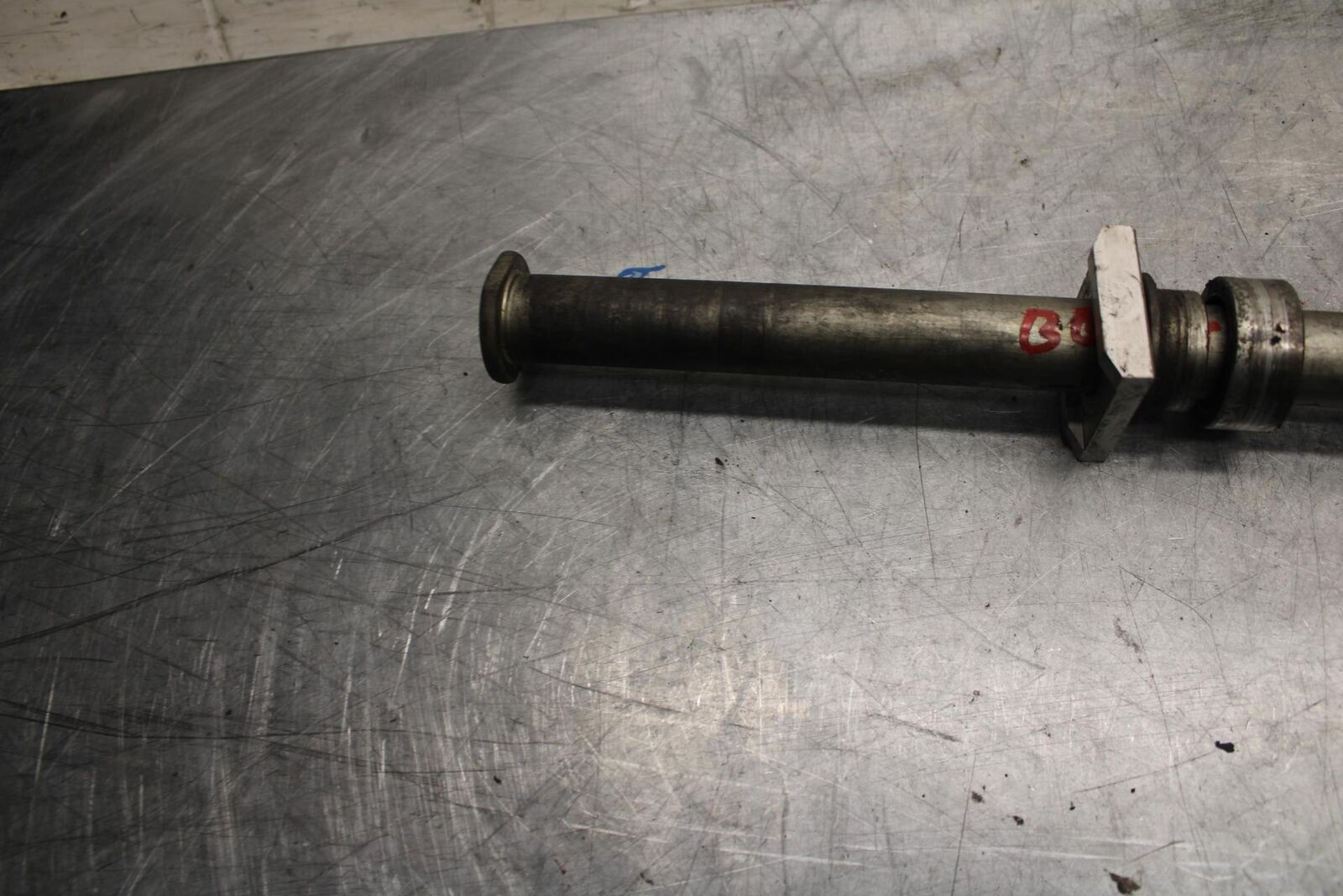 2003 Kawasaki Z1000 REAR AXLE BACK WHEEL RIM PIVOT BOLT AXEL BB35