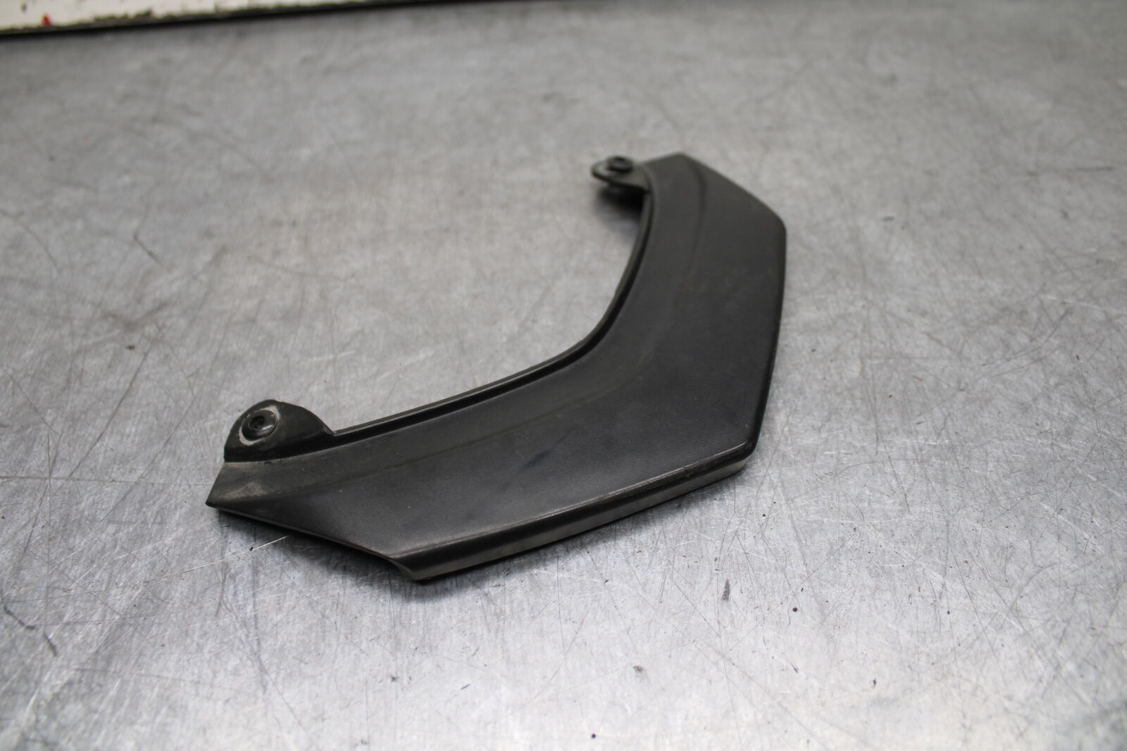 12-17 KAWASAKI ER-6N Z650 CENTER REAR BACK TAIL FAIRING COVER TRIM COWL BB709