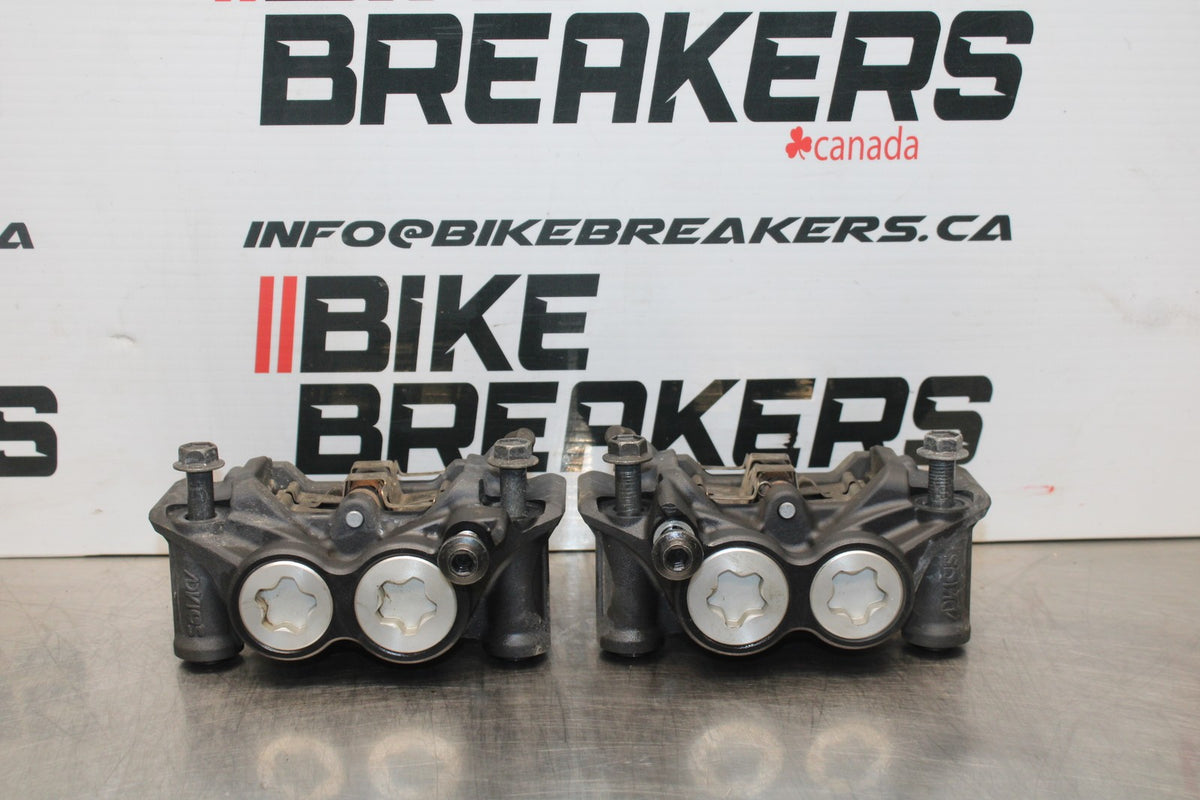 22-25 YAMAHA YZF R7 RIGHT LEFT FRONT BRAKE CALIPER SET PAIR CALIPERS BB769