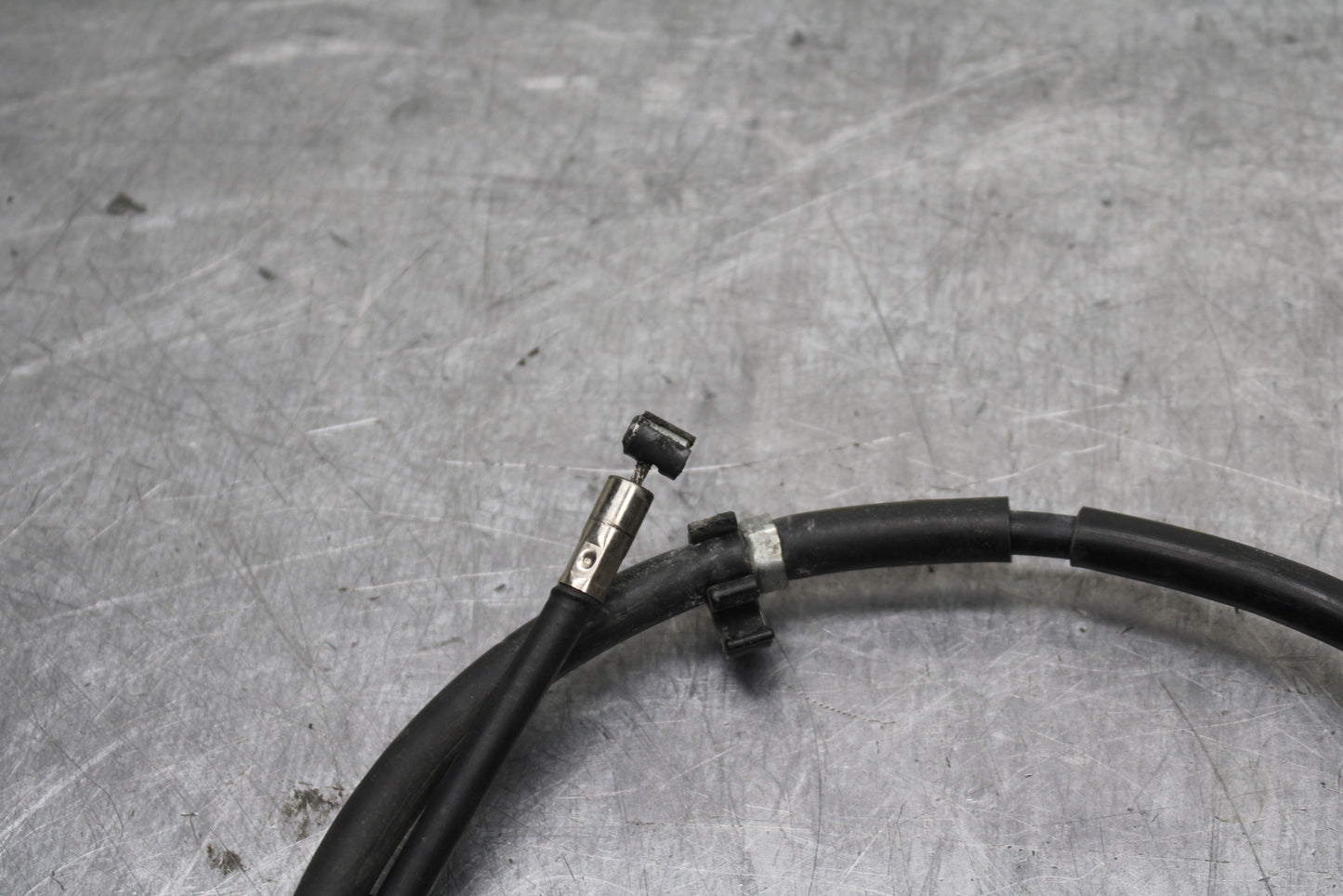 08-16 YAMAHA YZF R6 CLUTCH CABLE LINE BB131