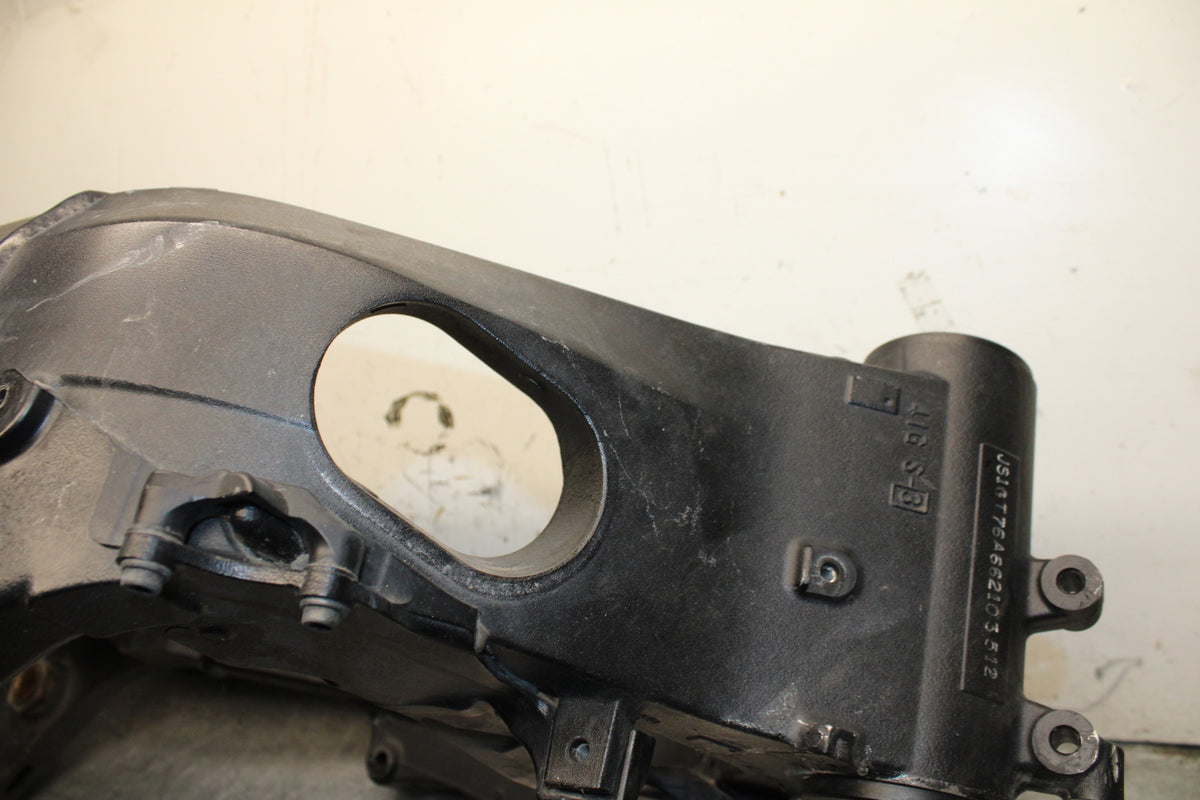 05-06 SUZUKI GSXR1000 FRAME CHASSIS BB677