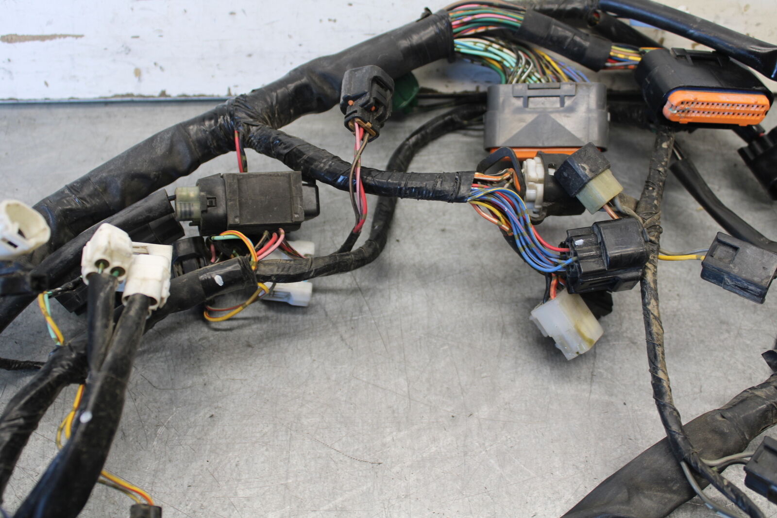 05-06 SUZUKI GSXR1000 MAIN ENGINE WIRING HARNESS WIRE LOOM 36610-41G30 BB663