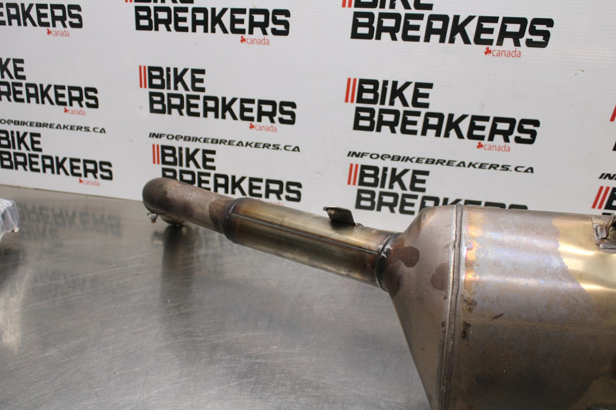 13-24 HONDA CBR600RR EXHAUST PIPE MUFFLER SLIP ON CAN SILENCER BB772