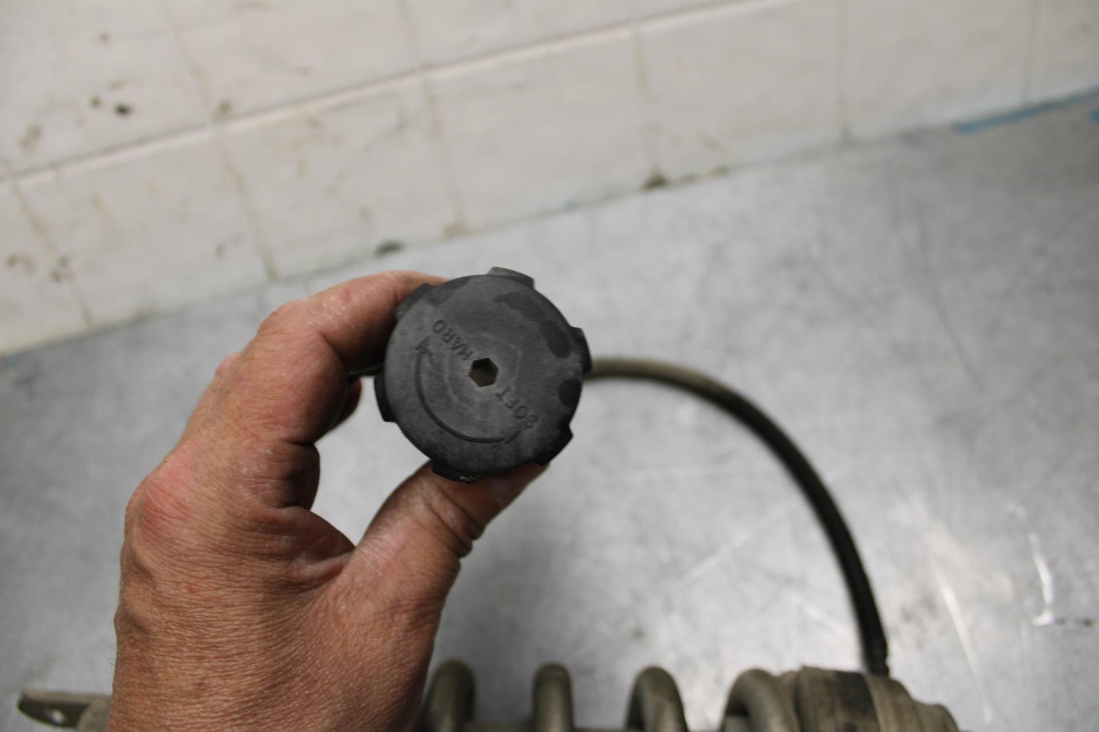 07-08 KAWASAKI CONCOURS 1400 ABS REAR BACK SHOCK ABSORBER SUSPENSION BB449