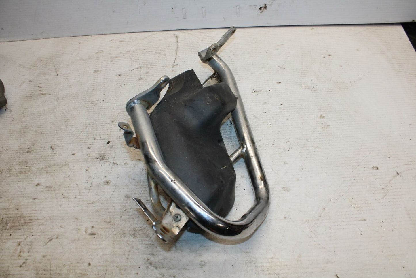 07-08 YAMAHA V STAR 1300 ENGINE MOTOR BAR CRASH BB303