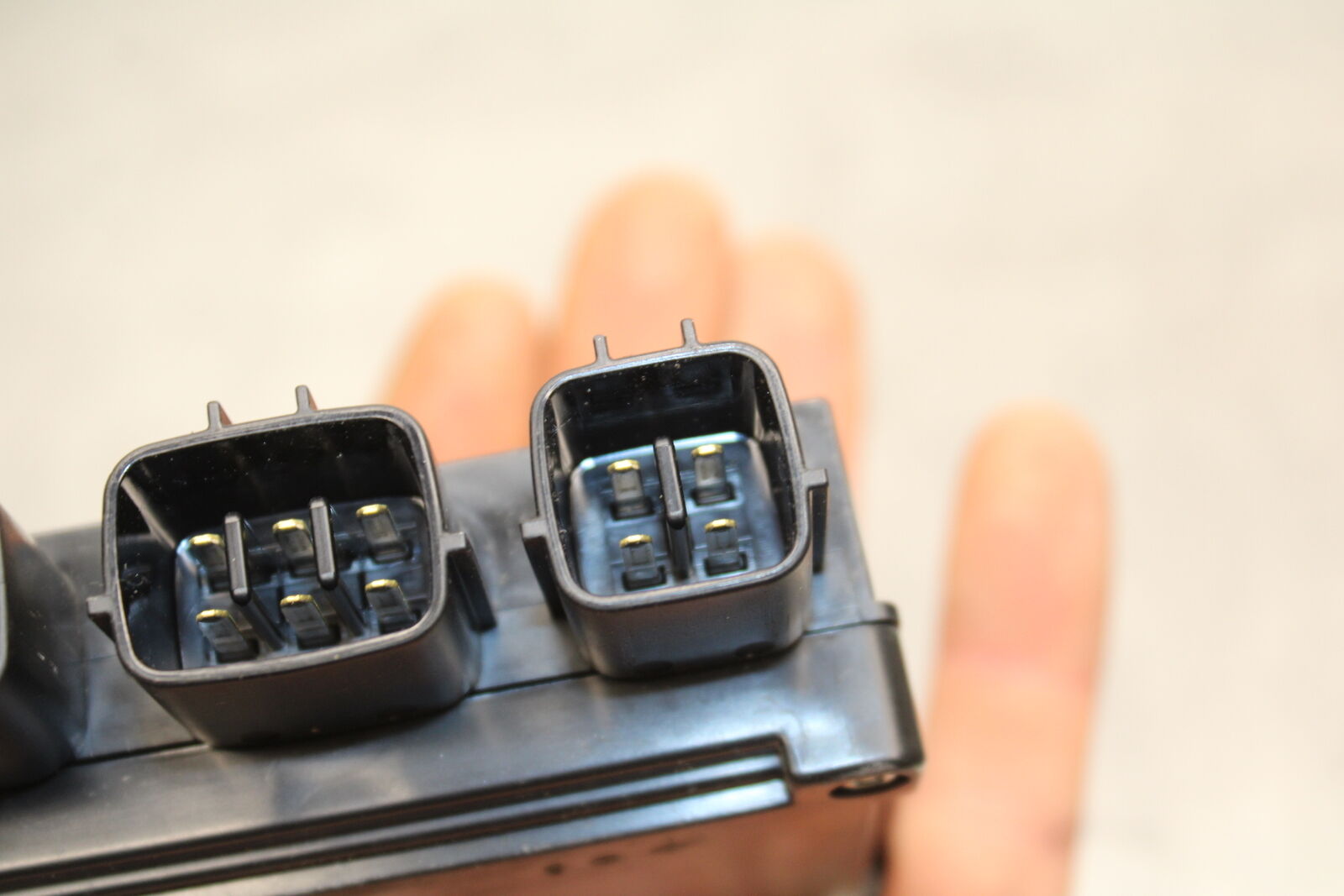 13-17 KAWASAKI NINJA ZX6R ZX636E RELAY ASSEMBLY FUSE BOX BB735