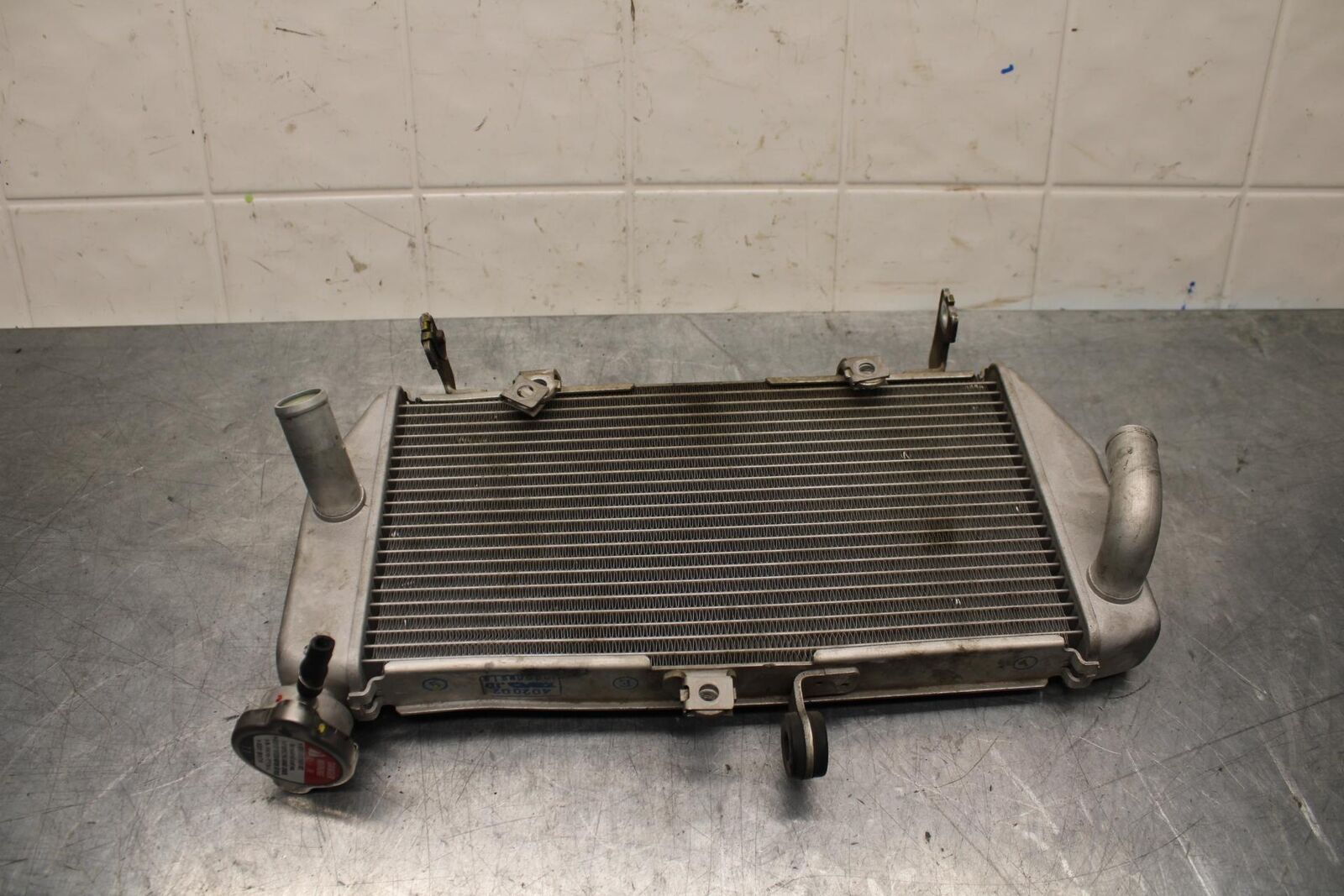 19-21 YAMAHA YZF R3 ENGINE RADIATOR MOTOR COOLER COOLING RADIATER BB588