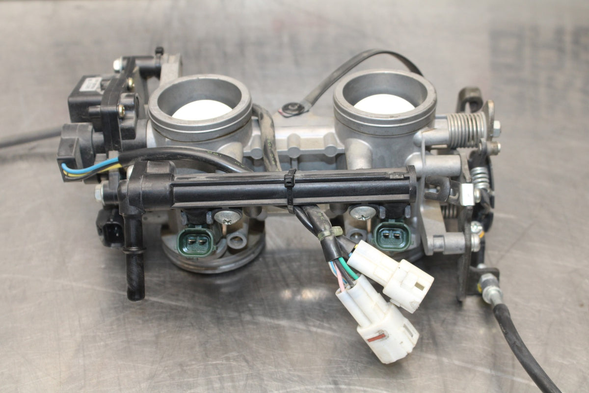 08 KAWASAKI NINJA 650 EX650 MAIN FUEL INJECTORS / THROTTLE BODIES BB797