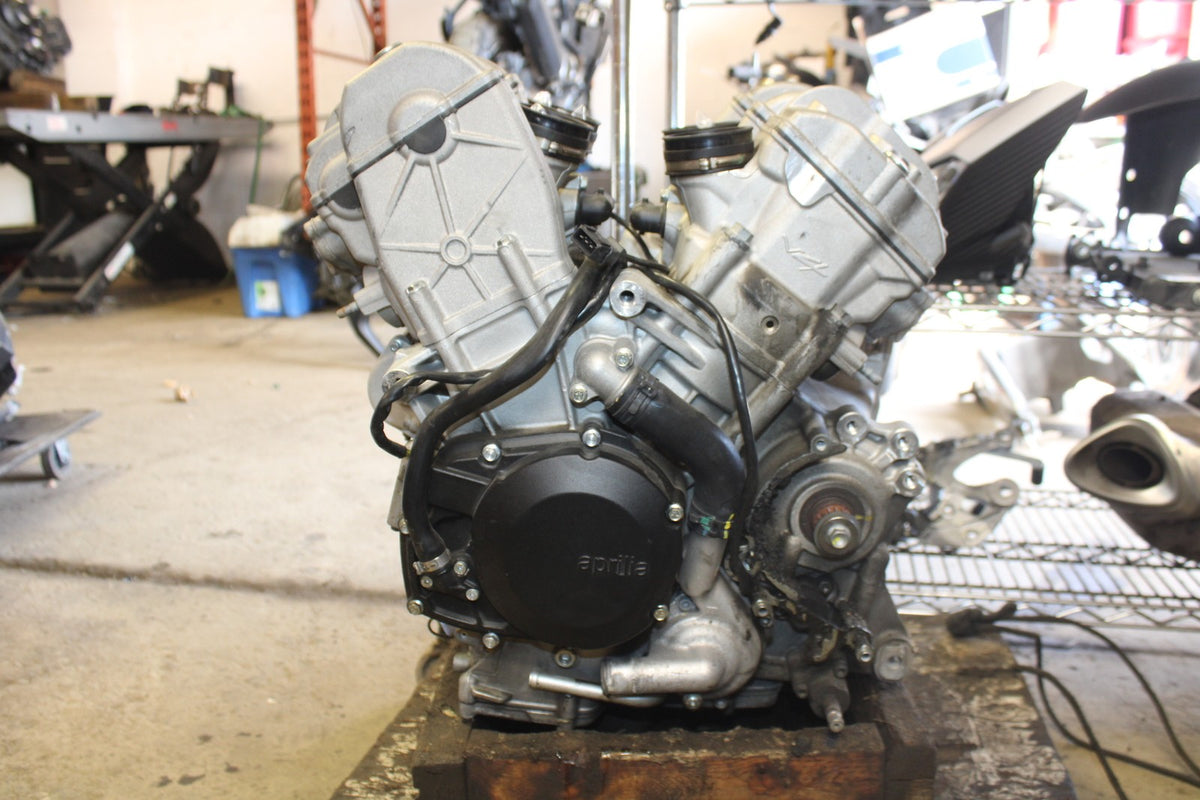 16 APRILIA TUONO V4 1100 ENGINE MOTOR BB905
