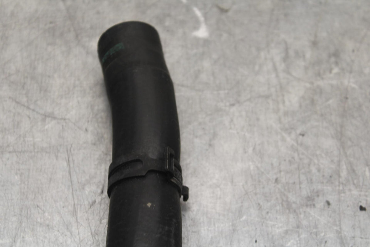 20-23 BMW F900R RADIATOR HOSE BB603