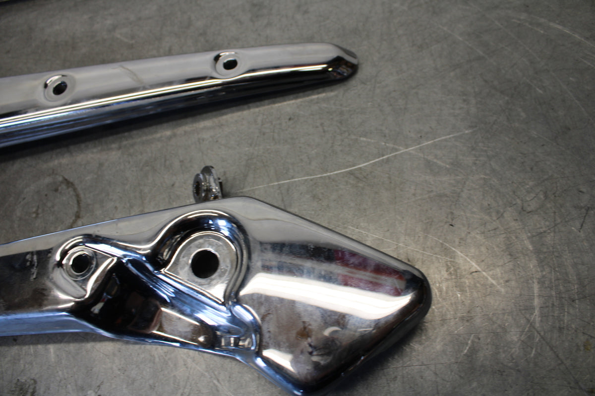 2008 Honda VTX1300C REAR BACK FENDER SUPPORT FRAME SUBFRAME bb673