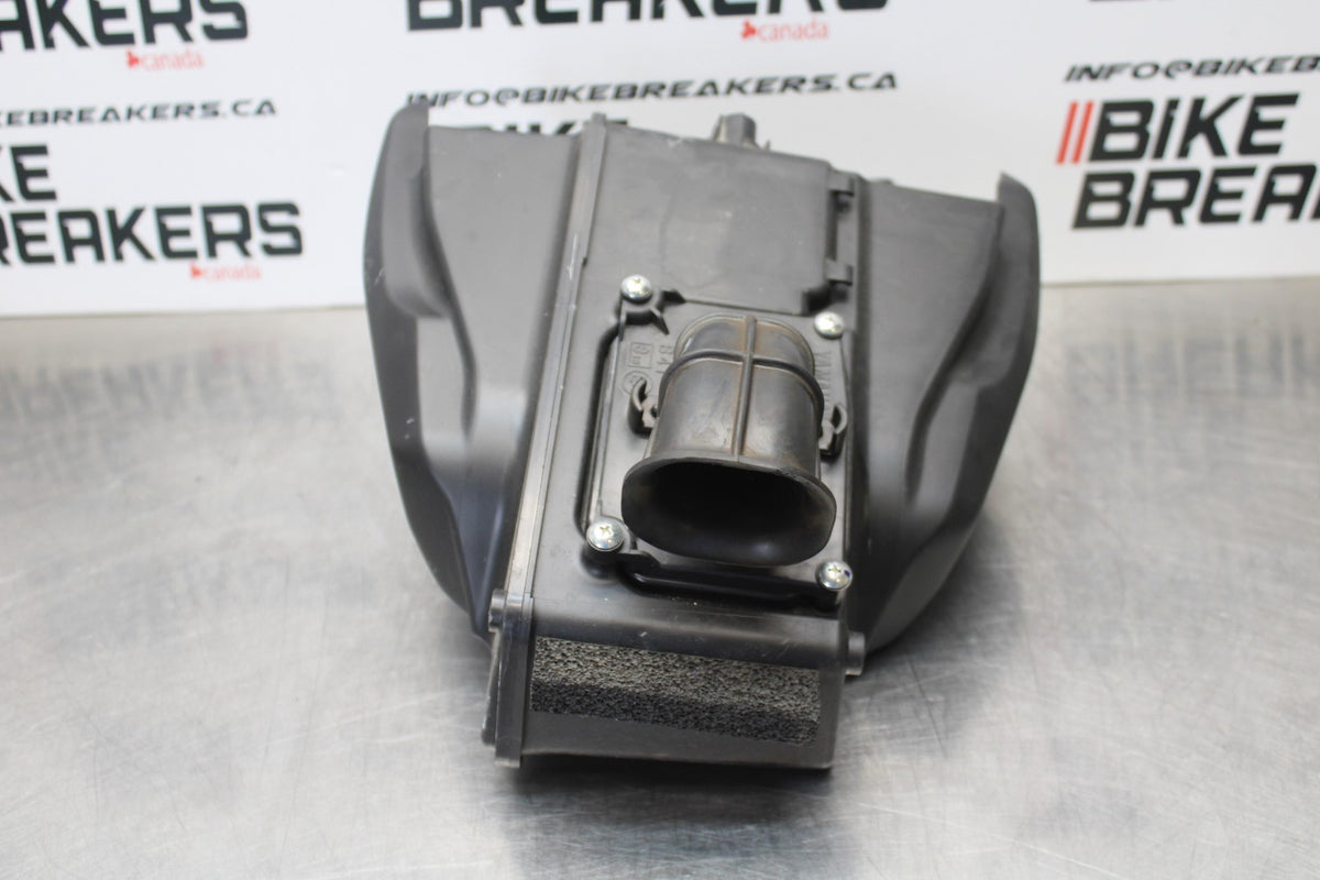 23-24 YAMAHA MT-07 AIRBOX AIR INTAKE FILTER BOX BB194