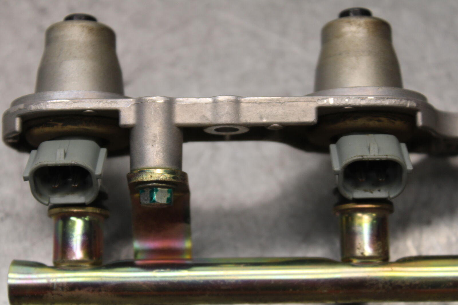 05-06 HONDA CBR600RR FUEL INJECTOR AIRBOX  BB655