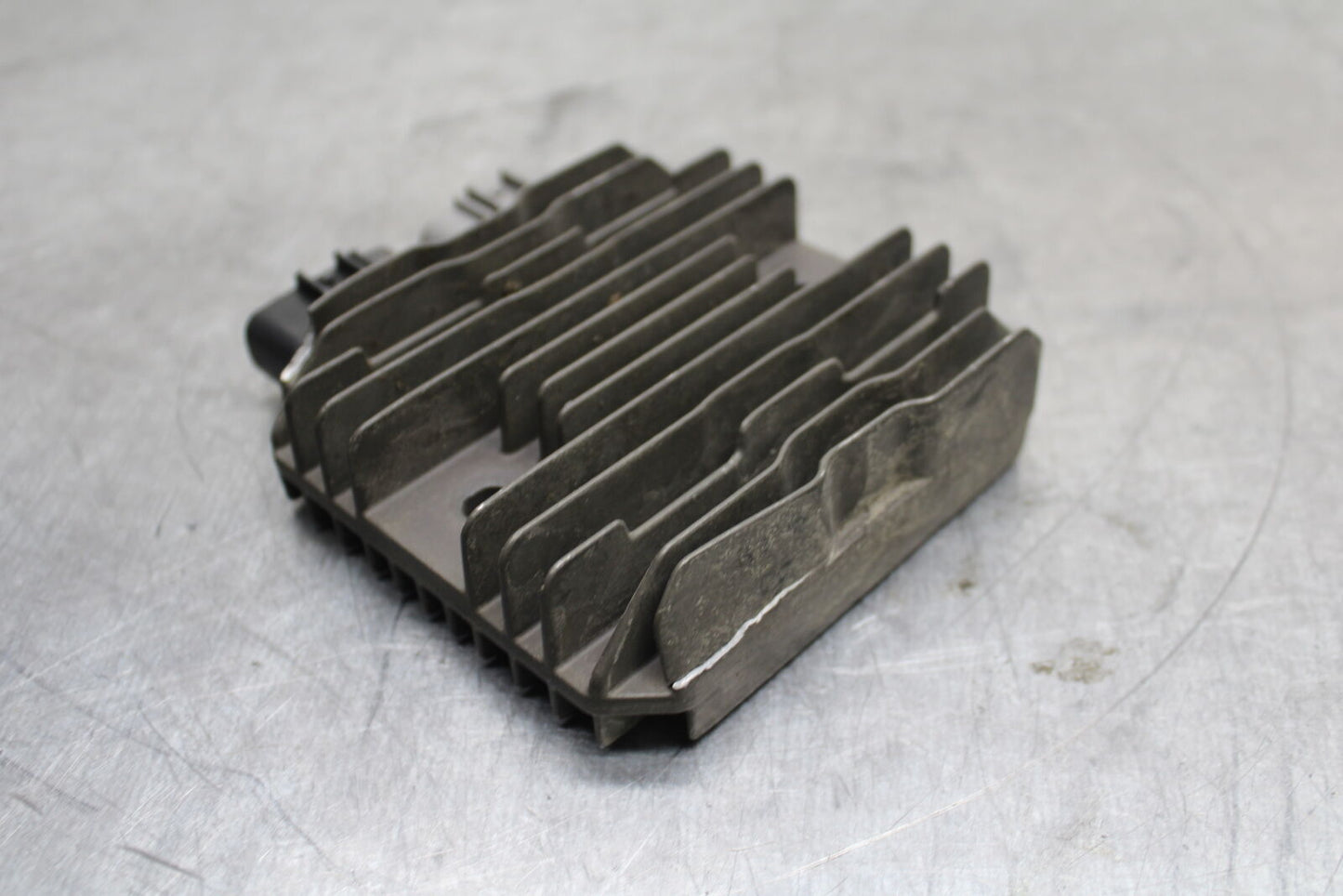 13-17 KAWASAKI NINJA ZX6R ZX636E RECTIFIER VOLTAGE REGULATOR BB735