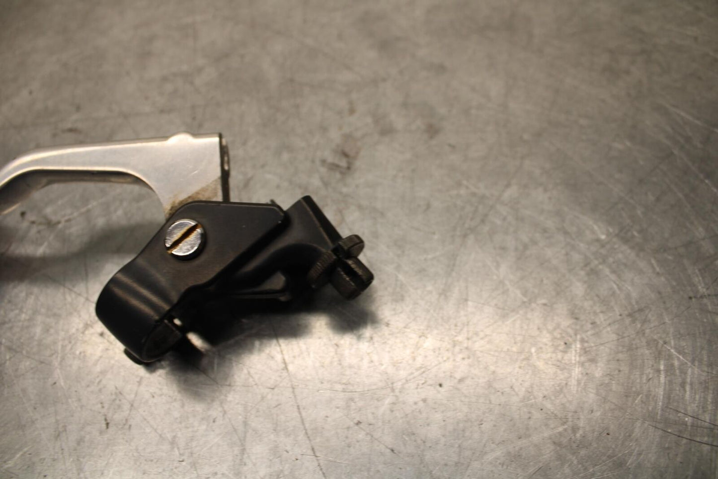 03-04 HONDA CBR600RR CLUTCH LEVER PERCH MOUNT BRACKET BB614