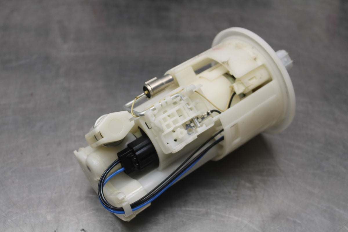 07 YAMAHA YZF R1 FUEL PUMP GAS PETROL SENDER UNIT BB826
