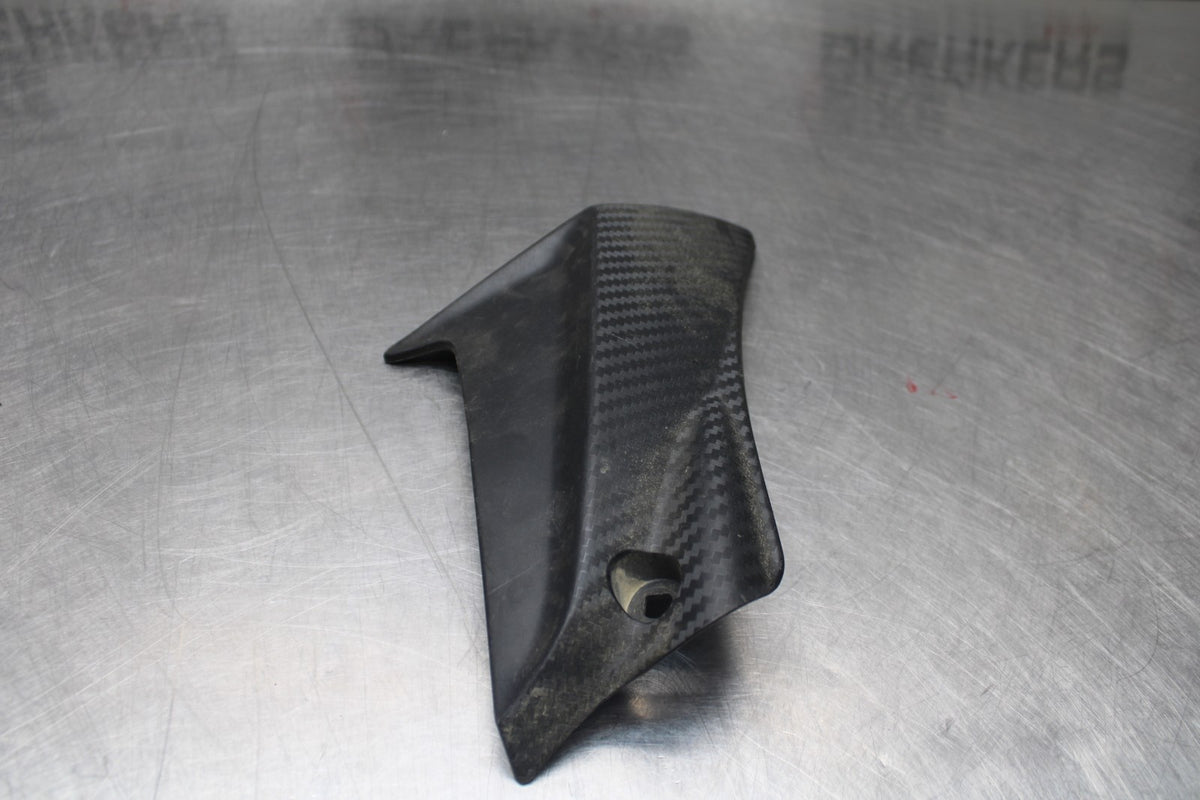 11-25 SUZUKI GSXR 600  RIGHT MID UPPER SIDE FAIRING COWL PLASTIC BB687