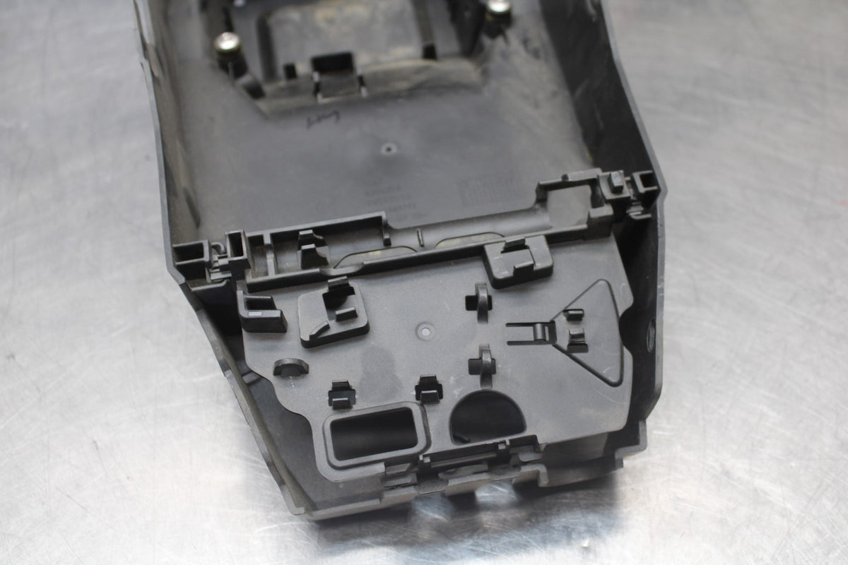 20-23 BMW F900R REAR BACK TAIL UNDERTAIL BATTERY TRAY PLASTIC BB923