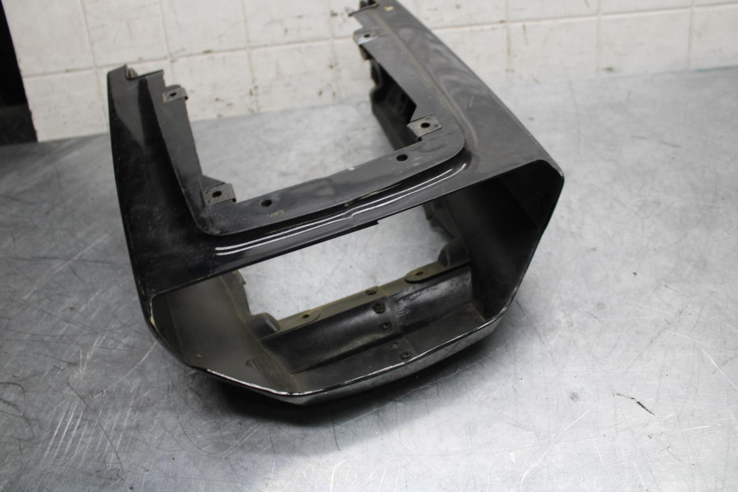 1985 Kawasaki Ninja 600R ZX600A REAR BACK TAIL FAIRING COWL SHROUD