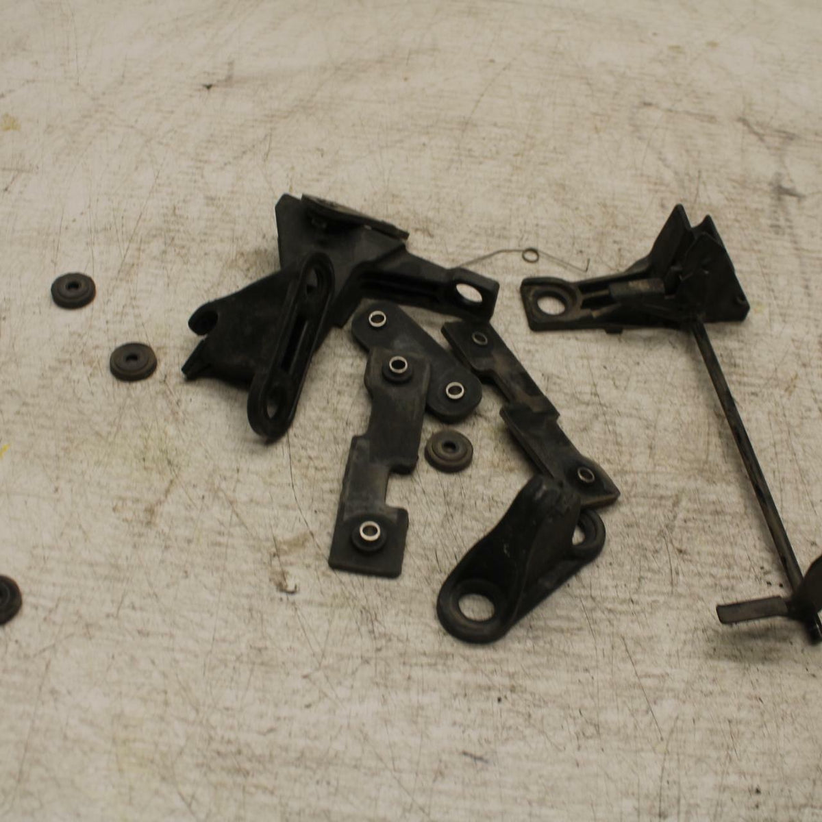 07-13 BMW R1200GS ADVENTURE REAR PASSENGER SEAT LATCH LOCK ASSEMBLY BB368