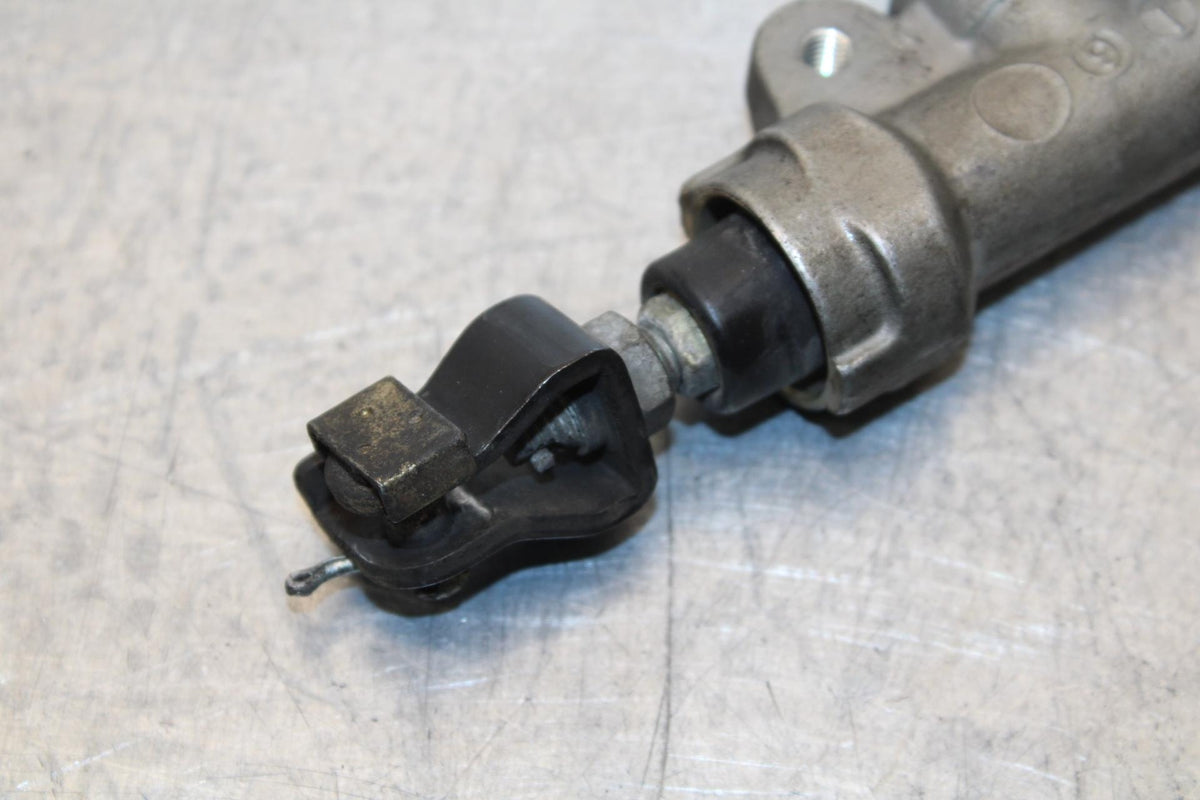2000 Honda Super Hawk VTR1000F REAR BRAKE MASTER CYLINDER W RESERVOIR BB577