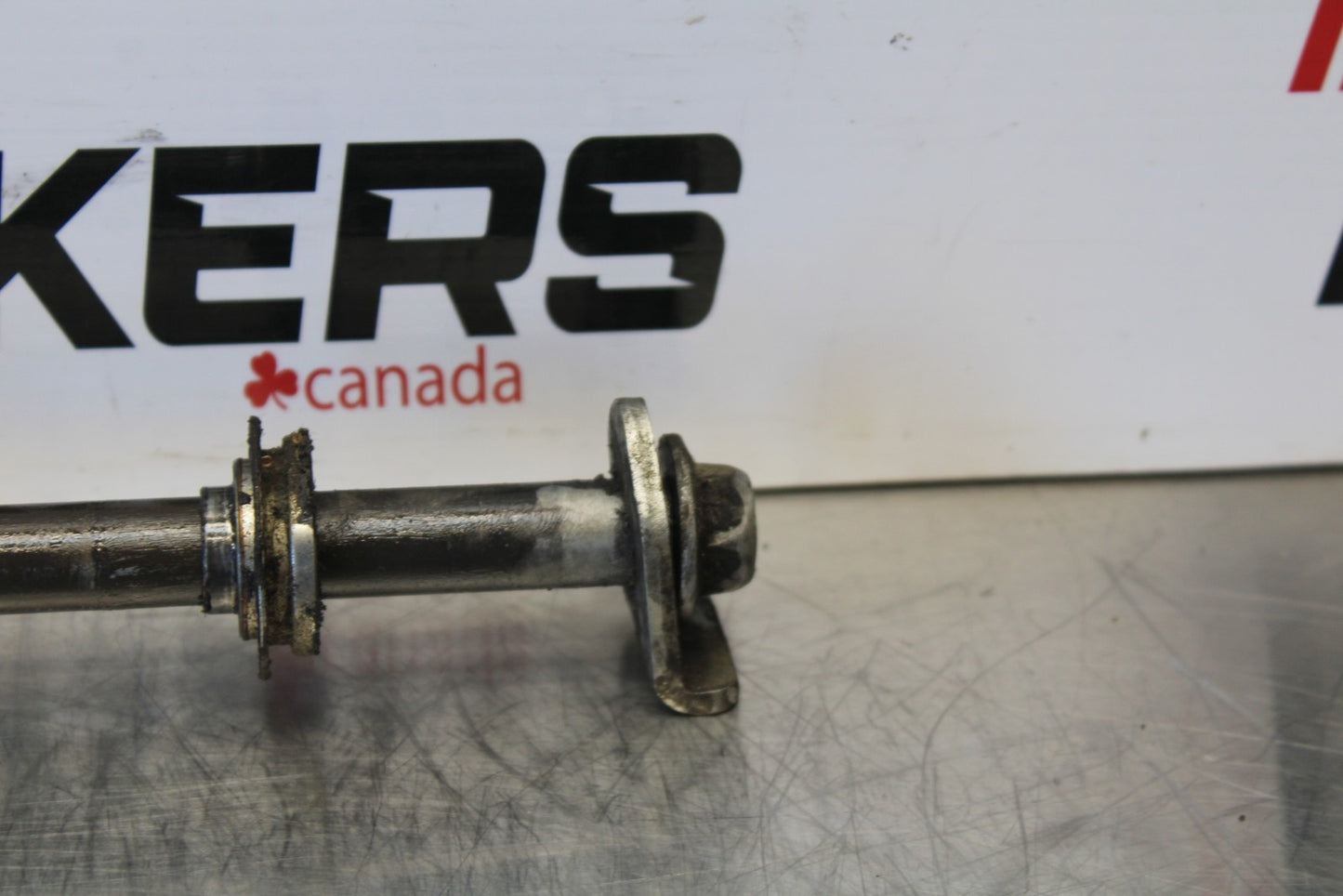 08-18 KAWASAKI KLR650 REAR AXLE BACK WHEEL RIM PIVOT BOLT AXEL BB183