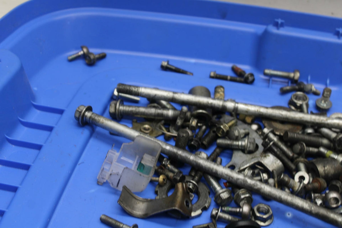 95-98 HONDA CBR600F3 HARDWARE BB18
