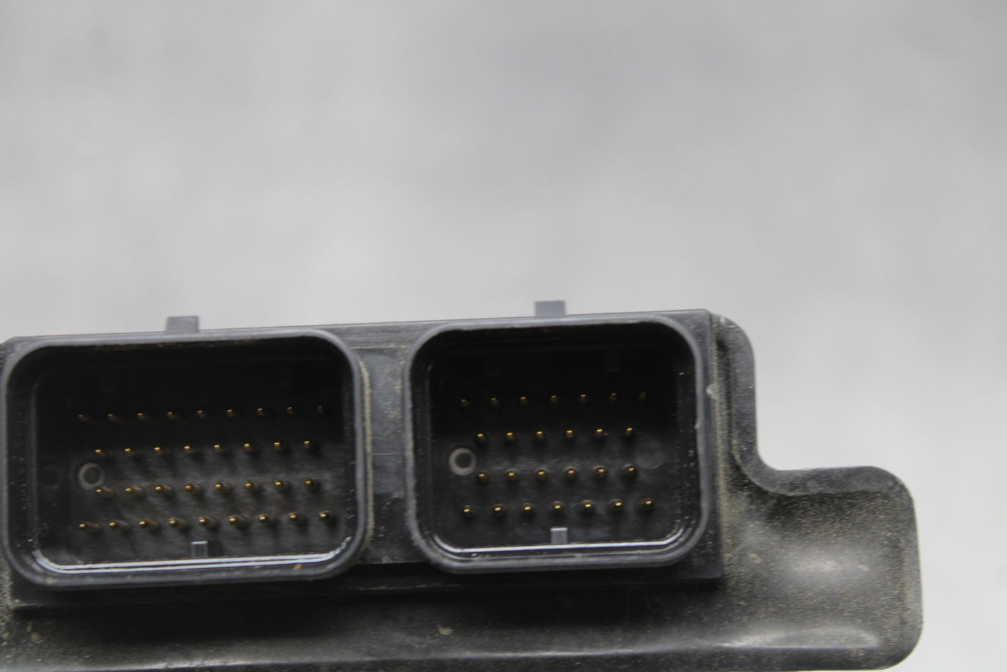 04-05 KAWASAKI NINJA ZX10R ECU COMPUTER CONTROLLER UNIT BLACK BOX ECM CDI  BB163